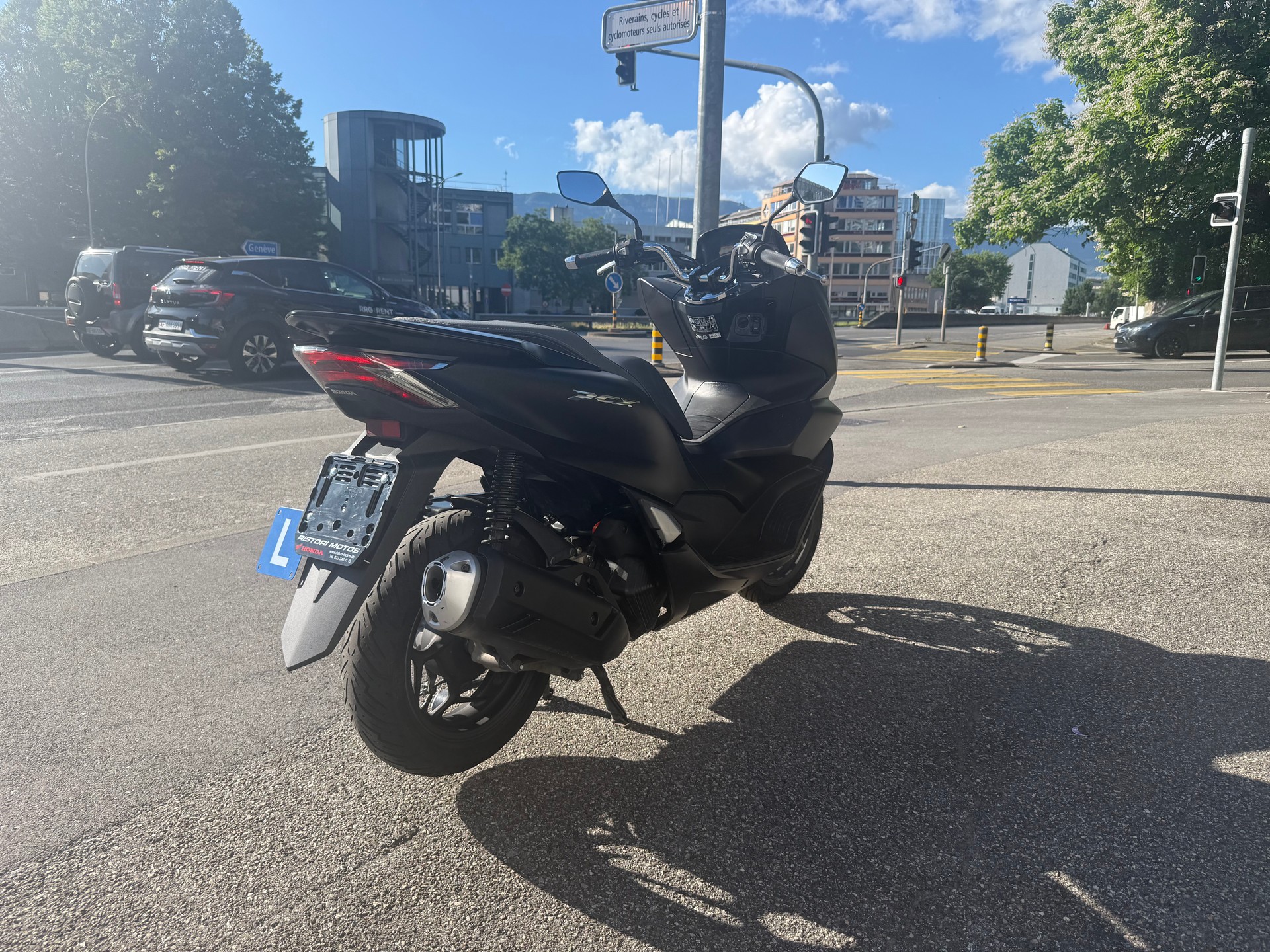 HONDA PCX 125 i ABS-image-2