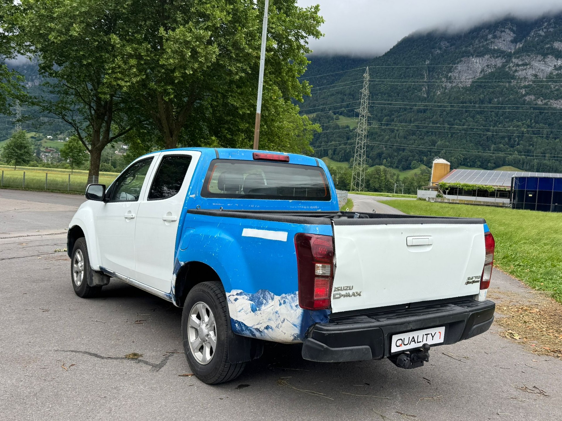 ISUZU D-MAX 2.5 Crew Cab Satellite 4x4-image-5