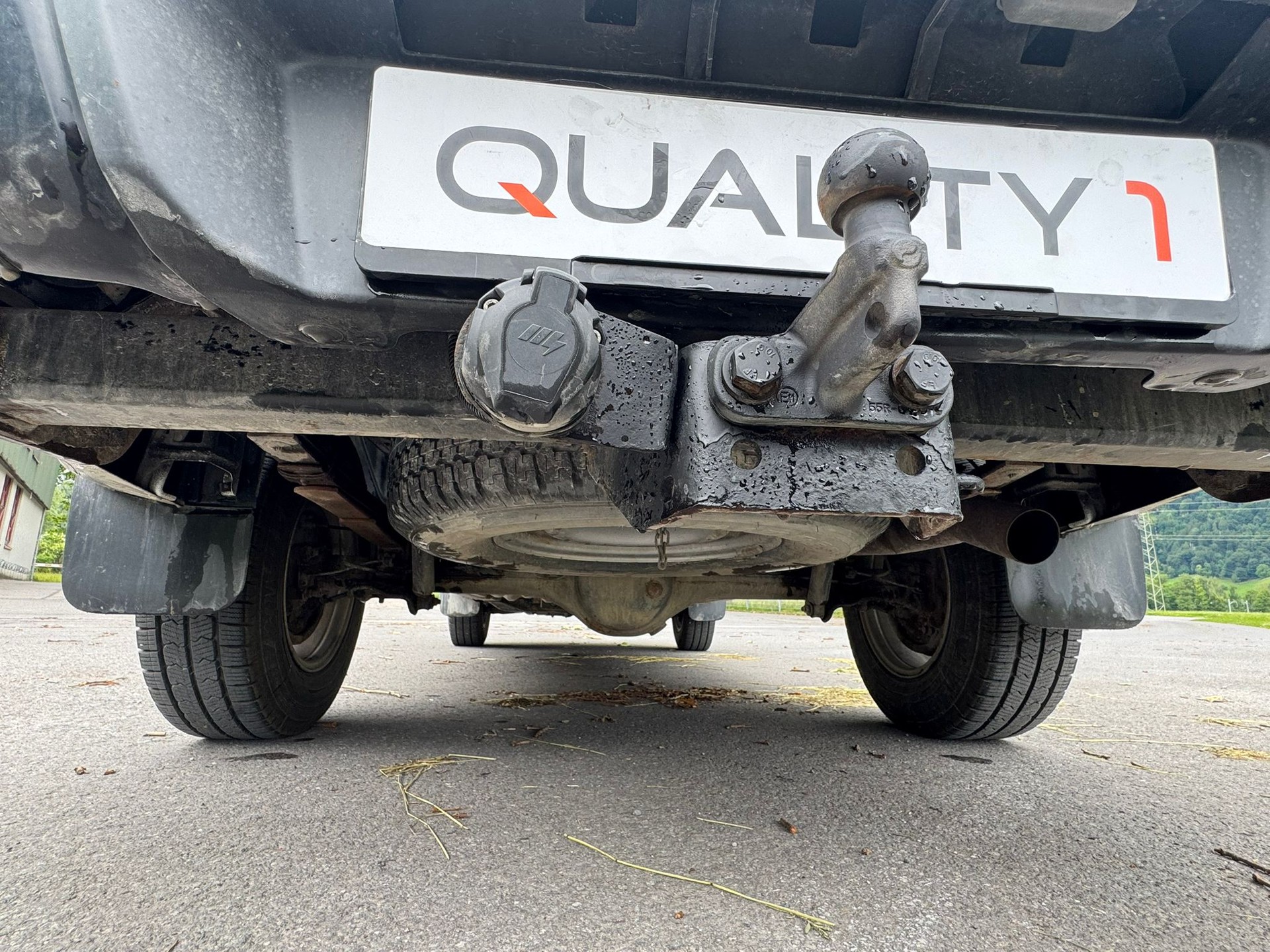 ISUZU D-MAX 2.5 Crew Cab Satellite 4x4-image-9