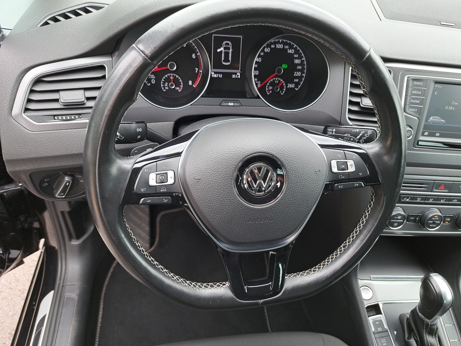 VW Golf Sportsvan 1.4 TSI 150 DSG-7-image-17