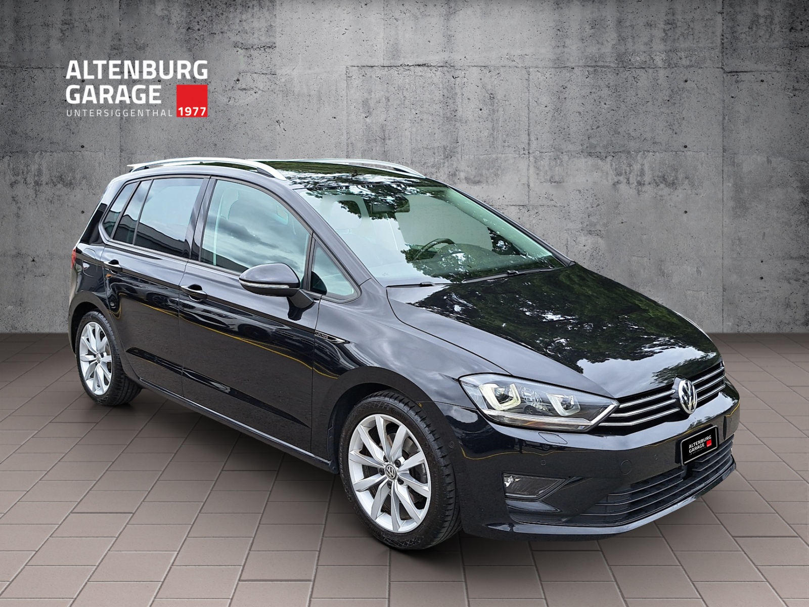 VW Golf Sportsvan 1.4 TSI 150 DSG-7-image-6