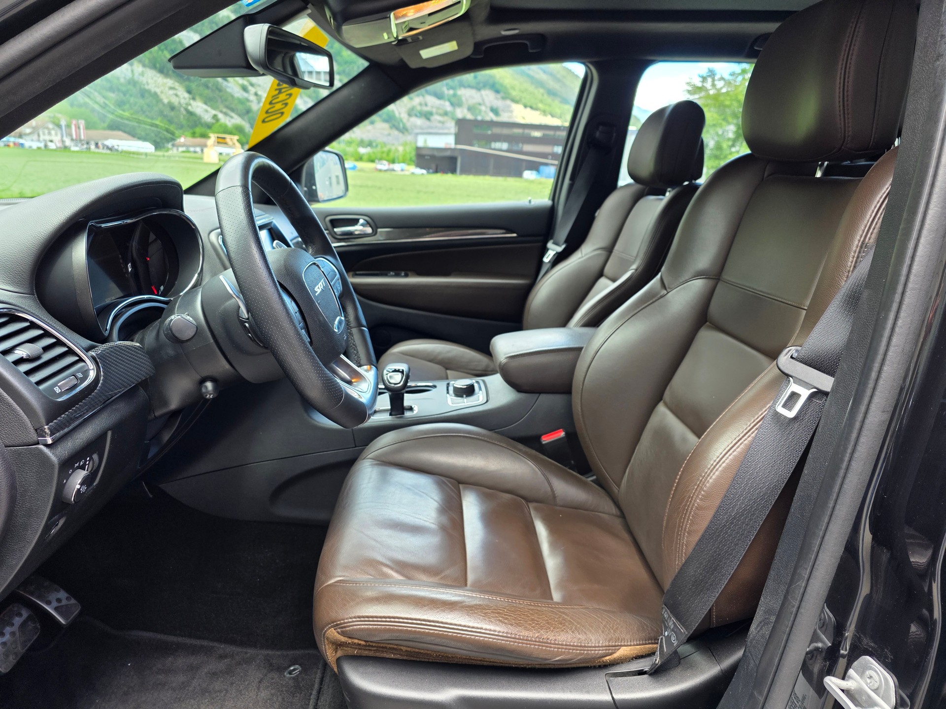 JEEP Grand Cherokee 6.4 V8 HEMI SRT8 Automatic-image-17