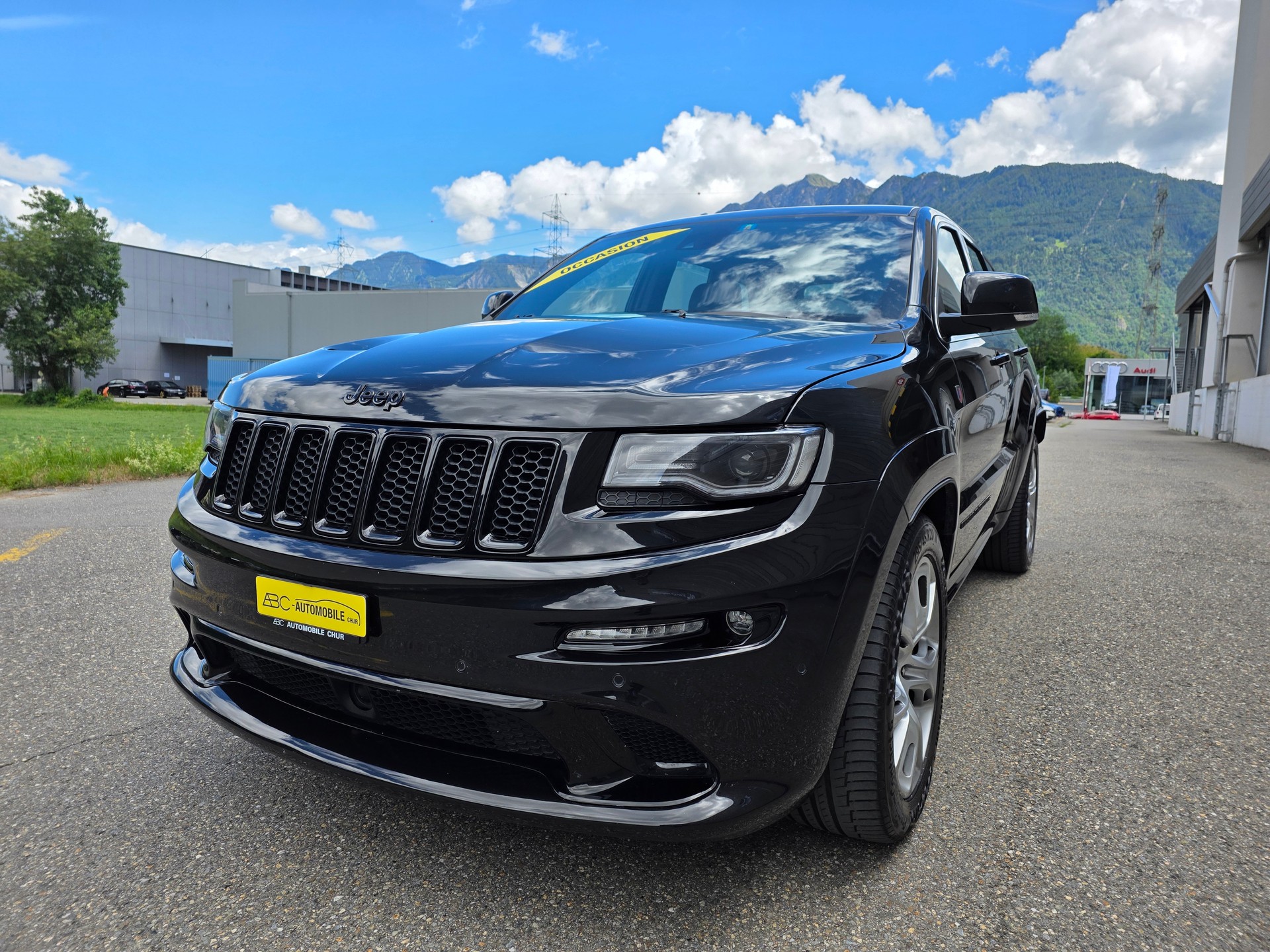 JEEP Grand Cherokee 6.4 V8 HEMI SRT8 Automatic-image-16