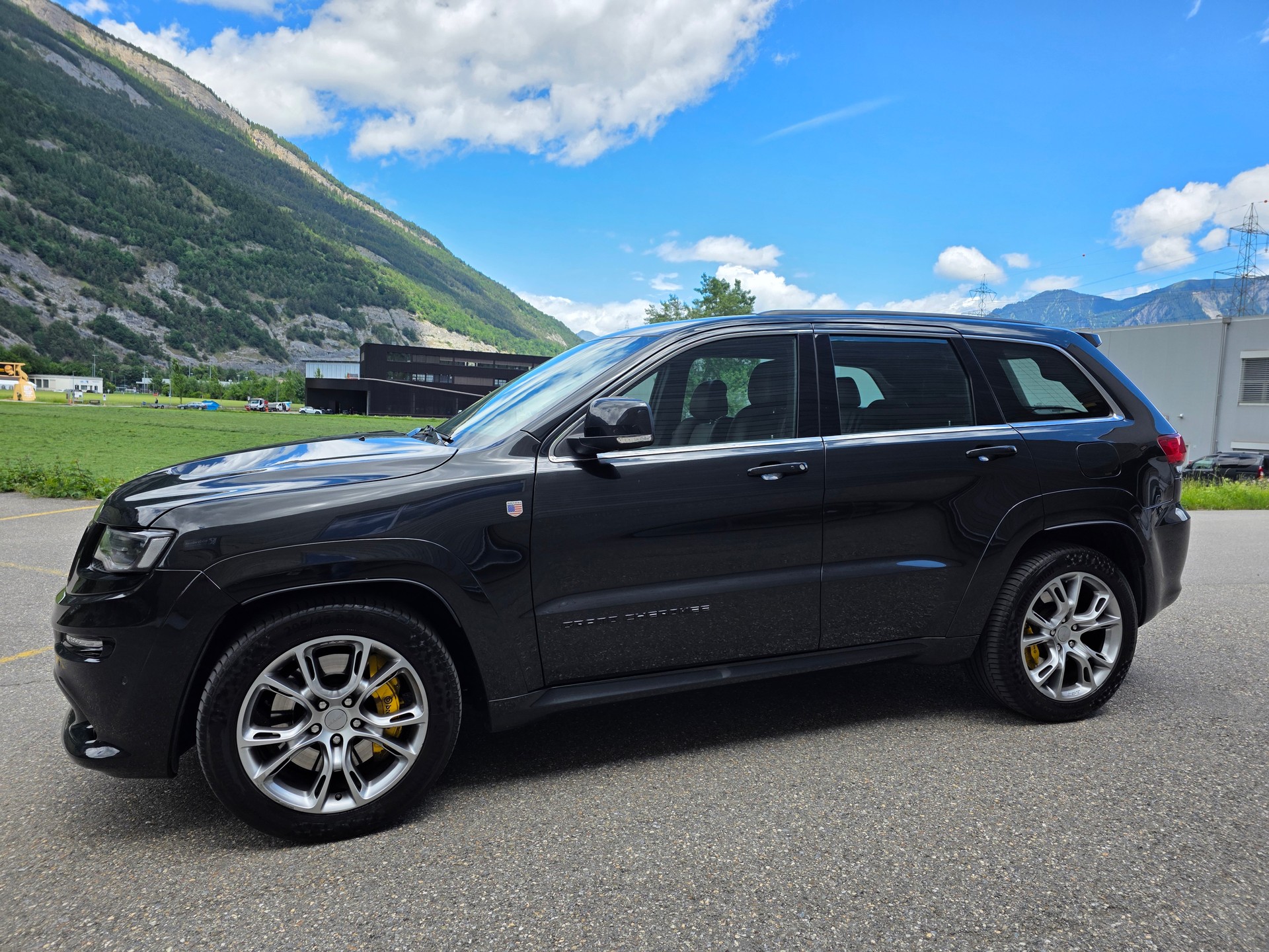 JEEP Grand Cherokee 6.4 V8 HEMI SRT8 Automatic-image-12