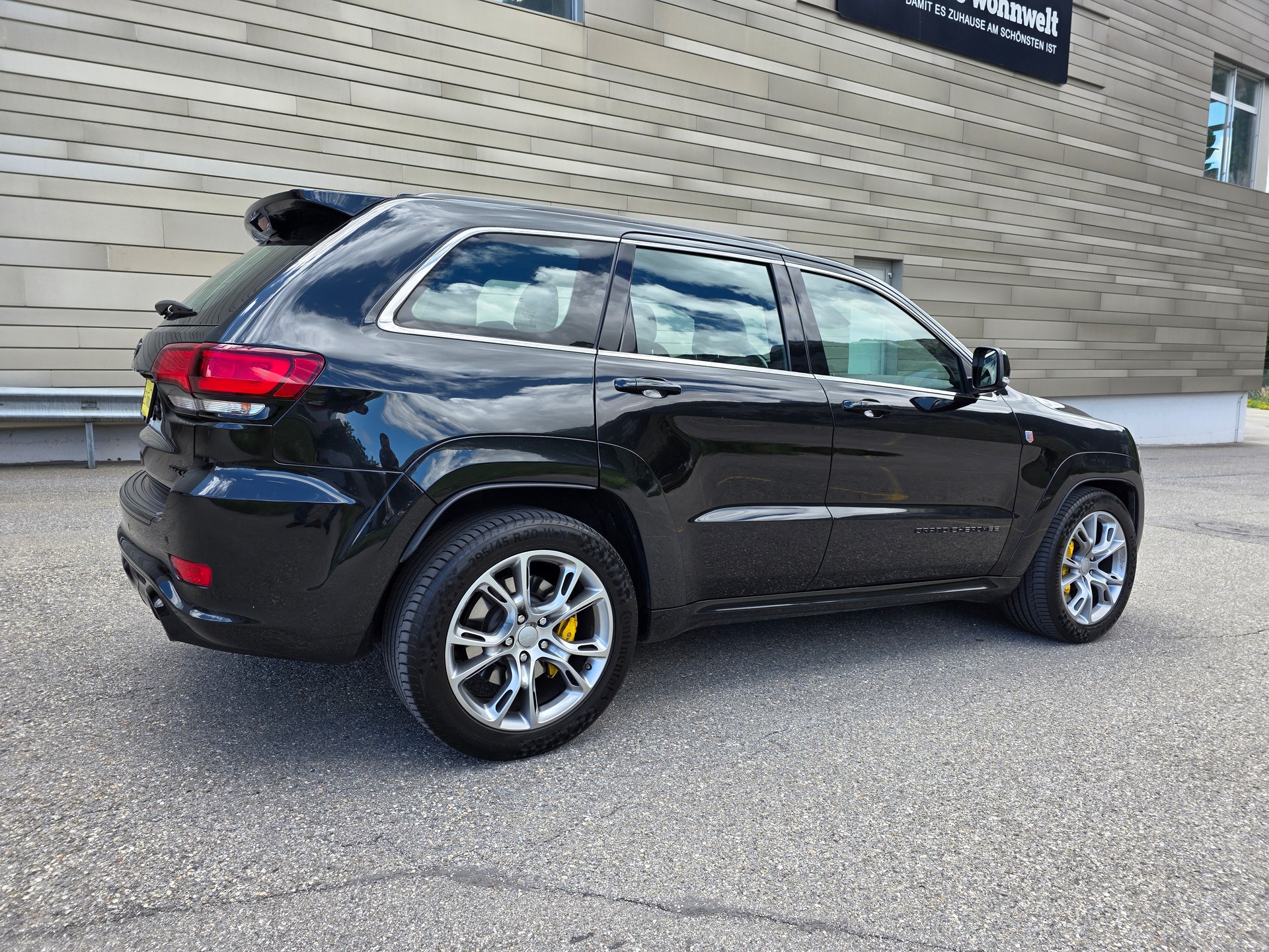 JEEP Grand Cherokee 6.4 V8 HEMI SRT8 Automatic-image-5