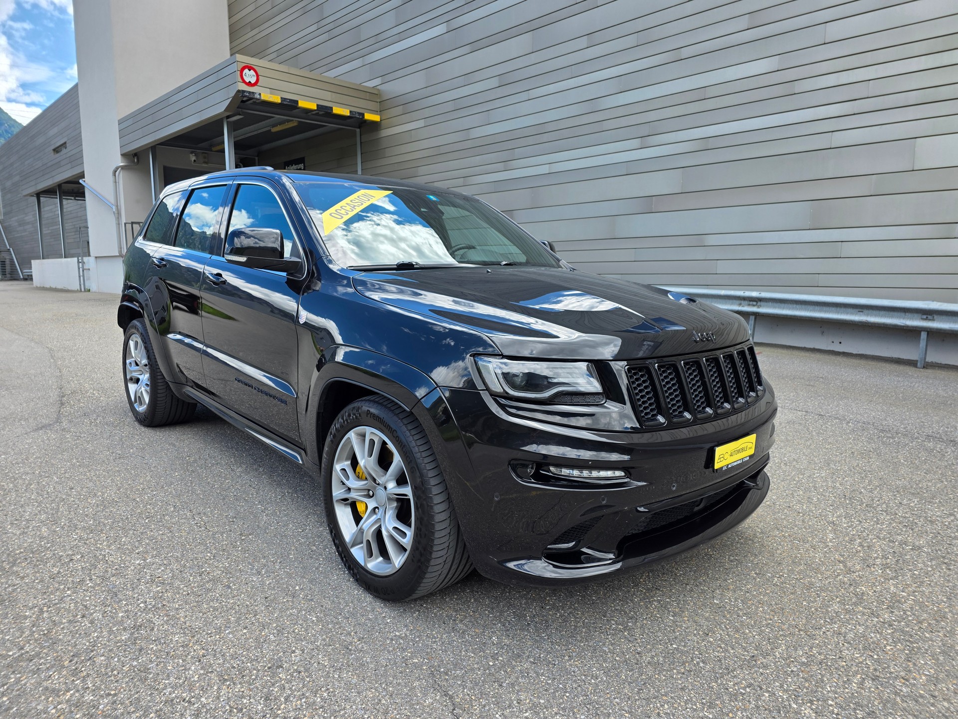 JEEP Grand Cherokee 6.4 V8 HEMI SRT8 Automatic