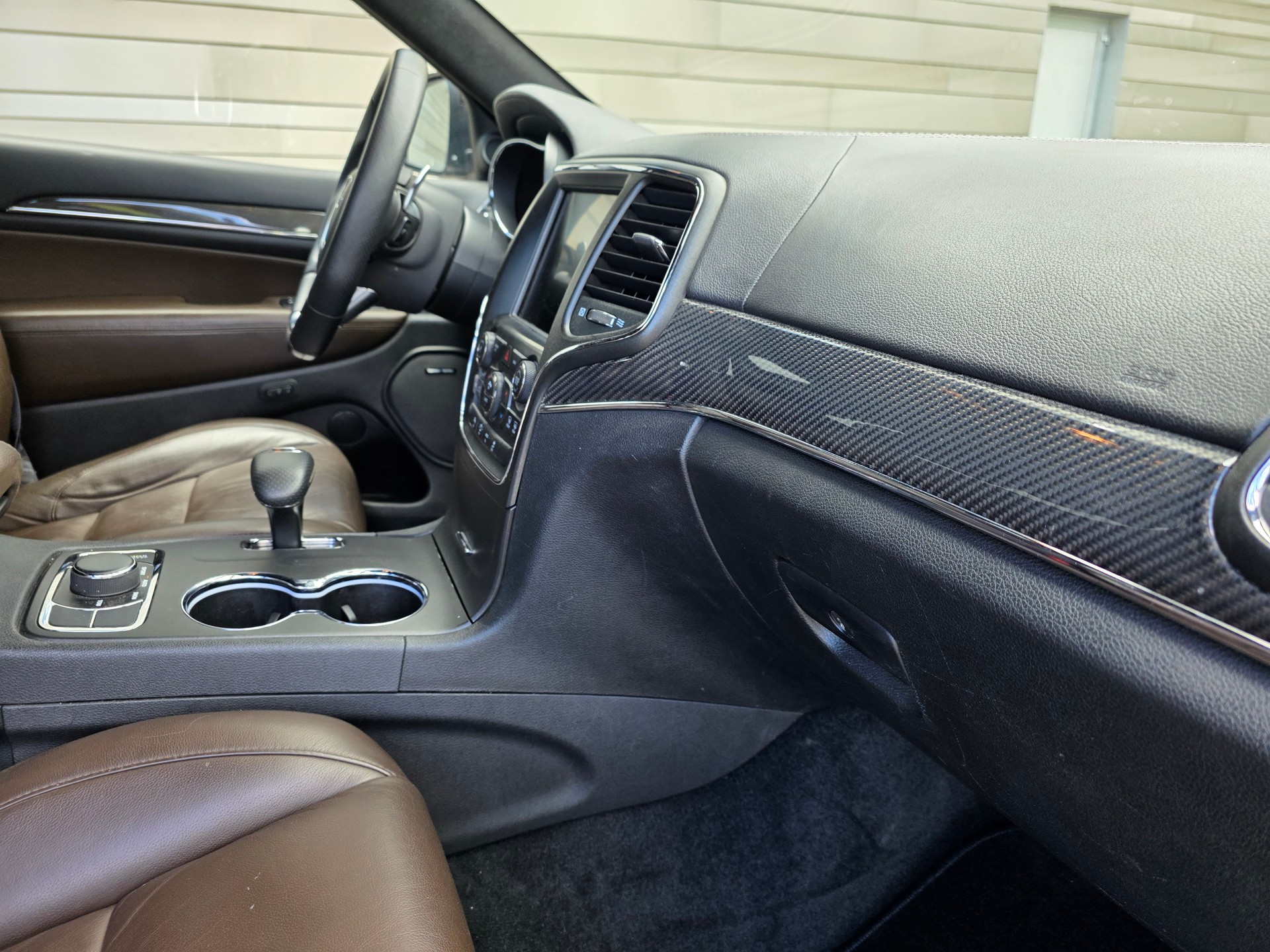 JEEP Grand Cherokee 6.4 V8 HEMI SRT8 Automatic-image-24