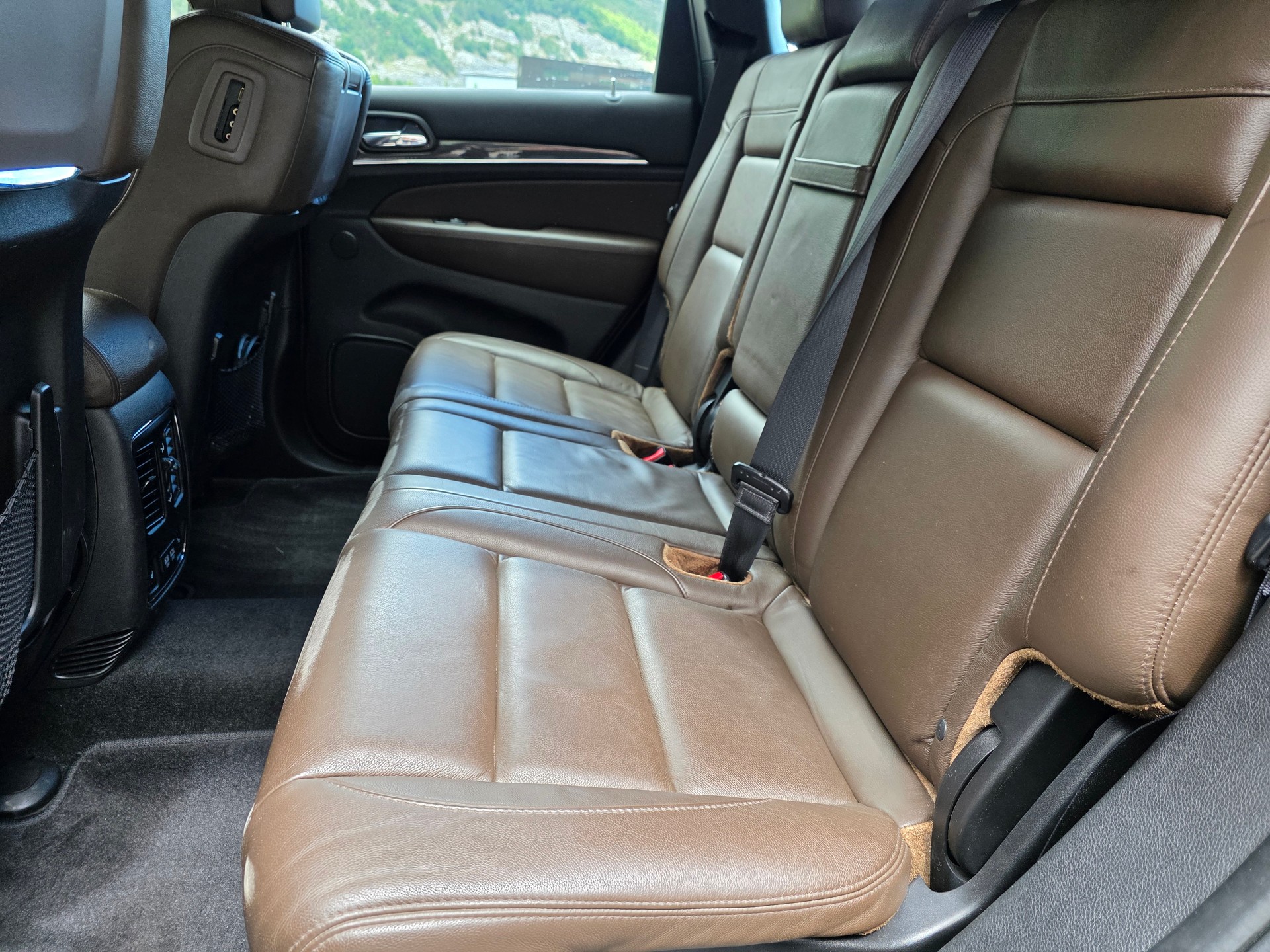 JEEP Grand Cherokee 6.4 V8 HEMI SRT8 Automatic-image-21