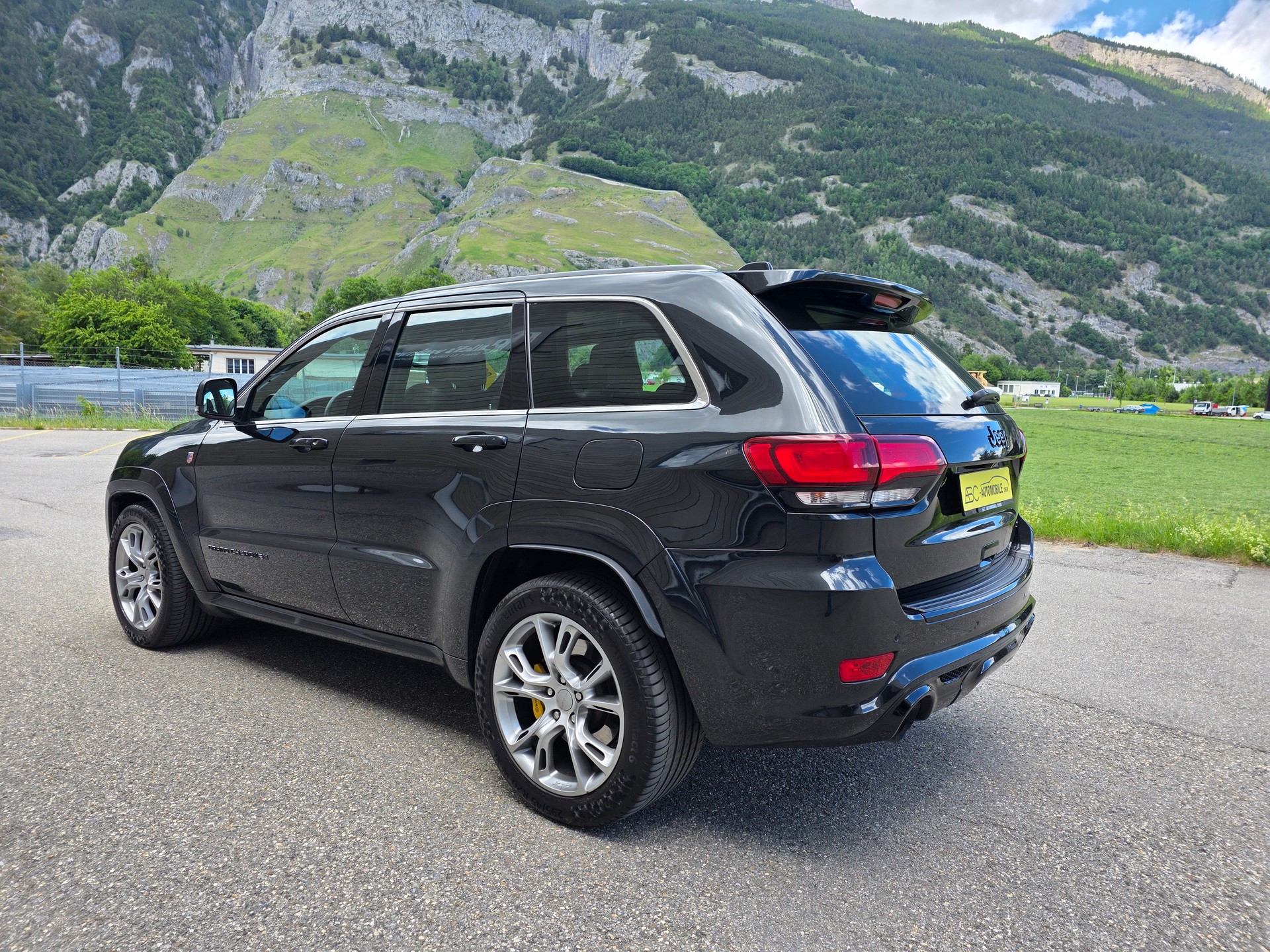 JEEP Grand Cherokee 6.4 V8 HEMI SRT8 Automatic-image-10