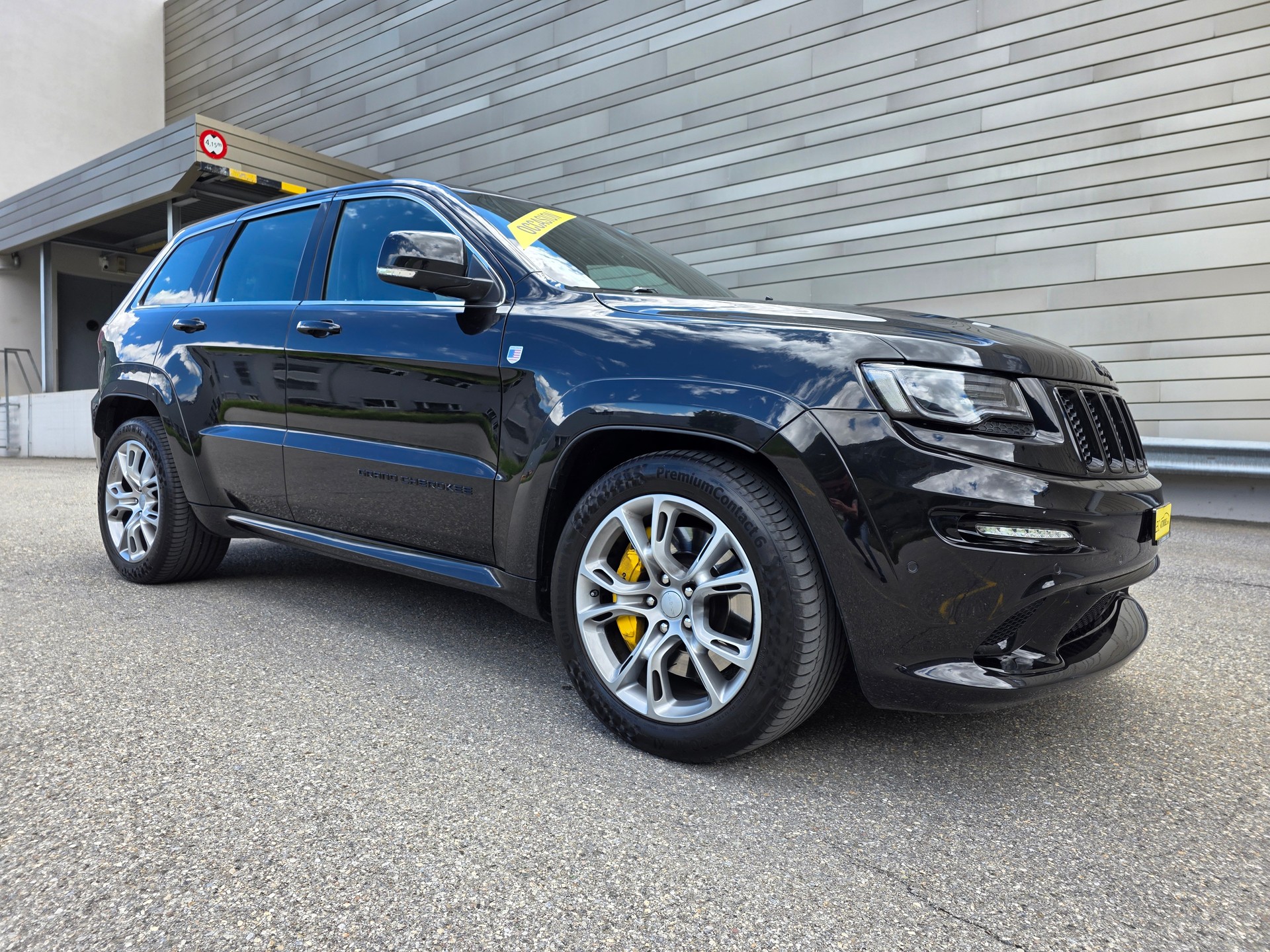 JEEP Grand Cherokee 6.4 V8 HEMI SRT8 Automatic-showroom-element-1