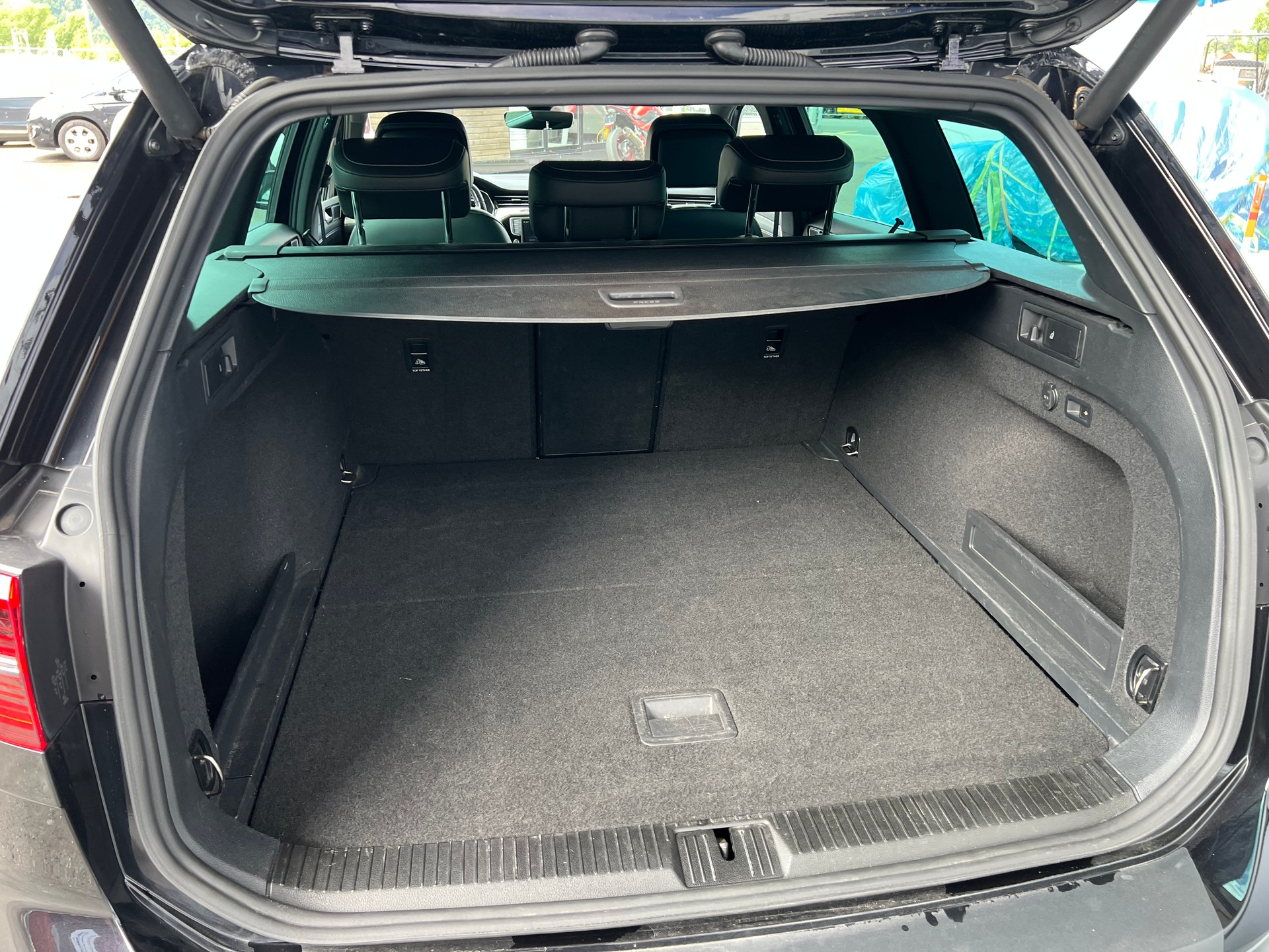 VW Passat Variant 2.0 TSI R-Line Highline 4x4 DSG PS 280 *** Leder * Head-Up Display * AHK 2200 kg.* 1 Jahr Garantie möglich **-image-7