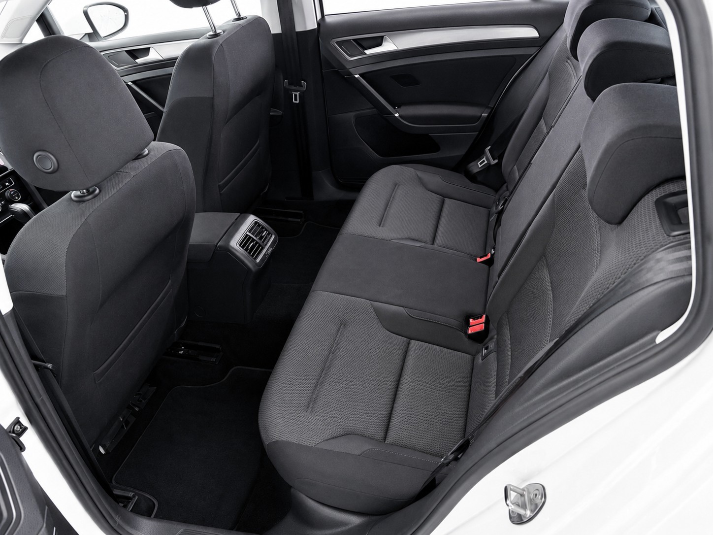 VW Golf Variant 1.5 TSI EVO Digital DSG (CH)-image-15