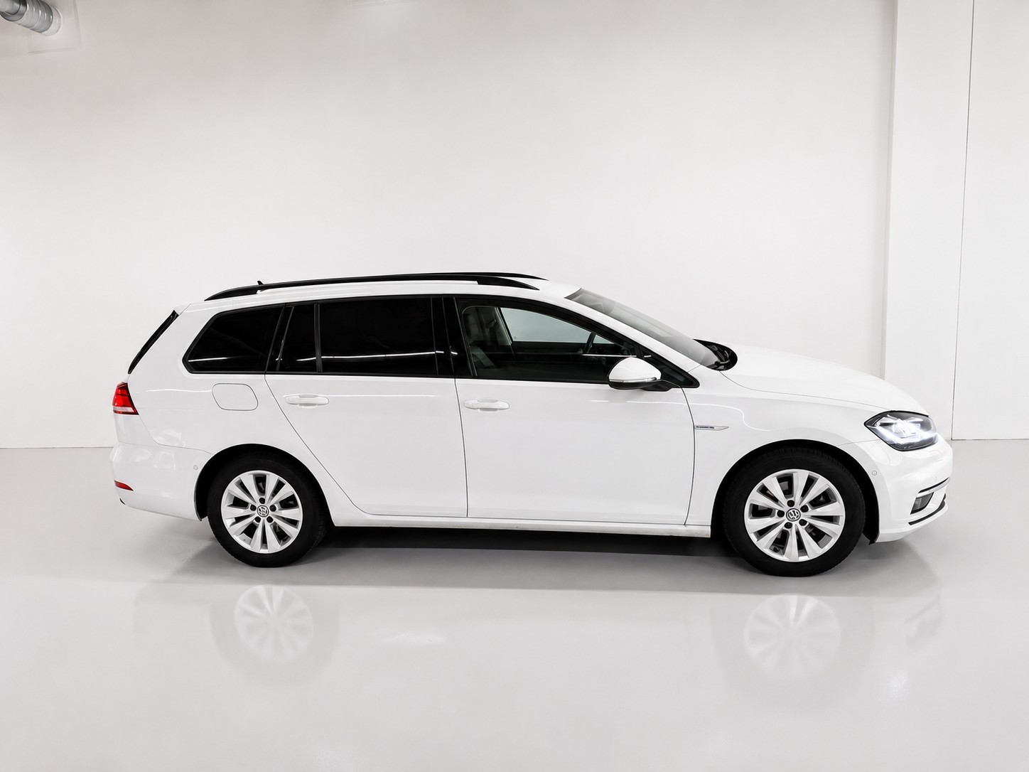 VW Golf Variant 1.5 TSI EVO Digital DSG (CH)-image-7
