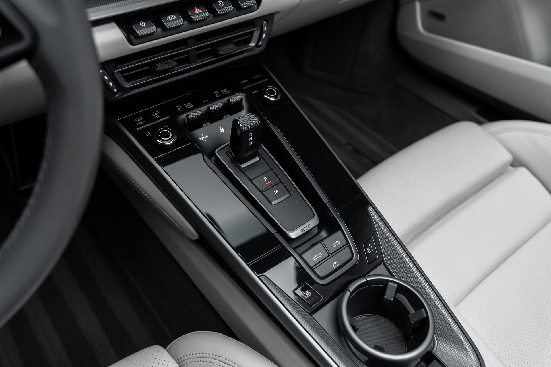 PORSCHE 911 Carrera S Cabriolet PDK-image-15