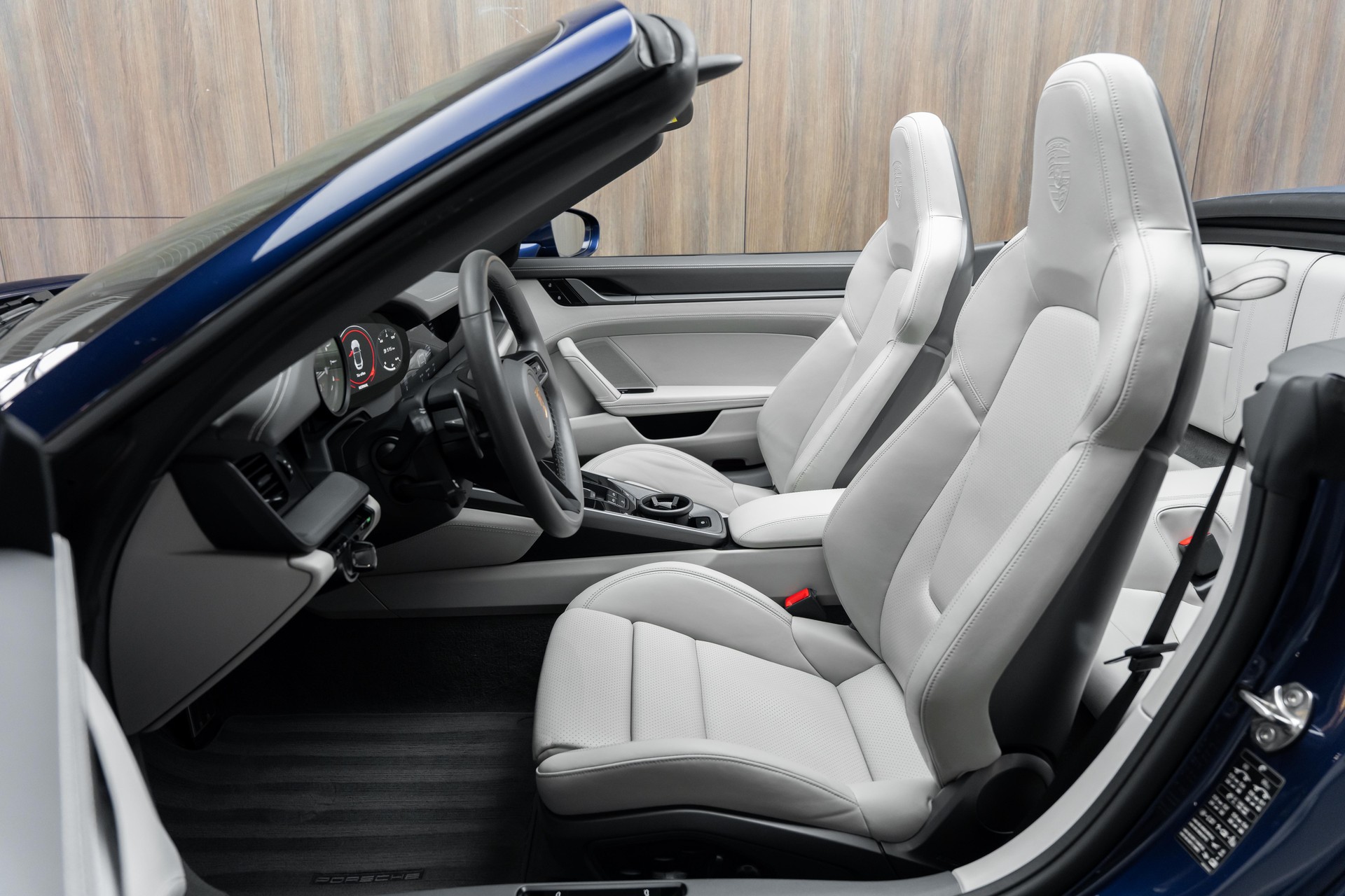 PORSCHE 911 Carrera S Cabriolet PDK-image-4