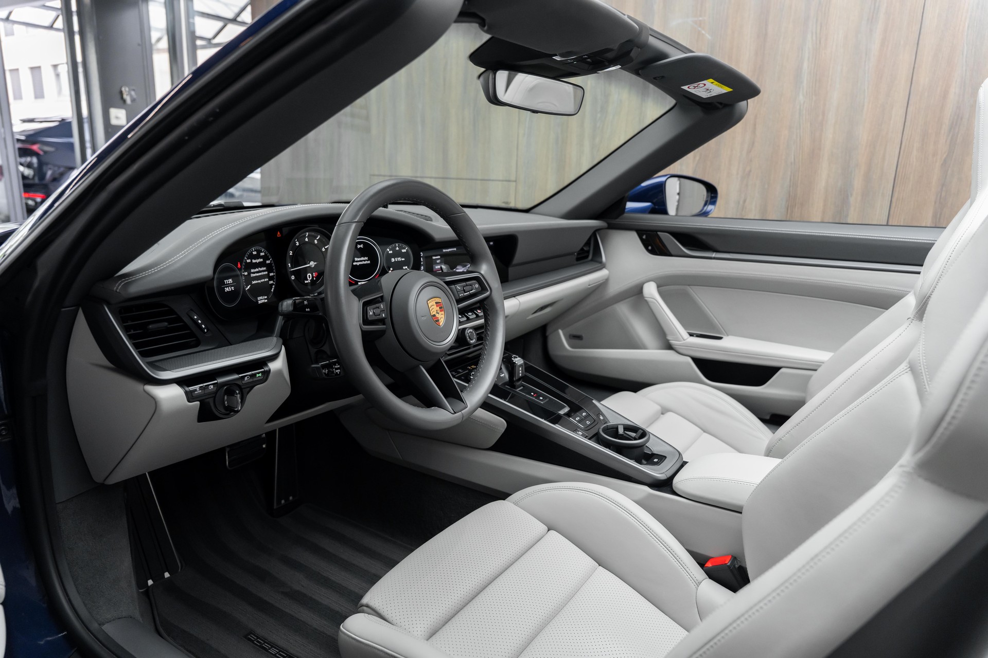 PORSCHE 911 Carrera S Cabriolet PDK-showroom-element-3