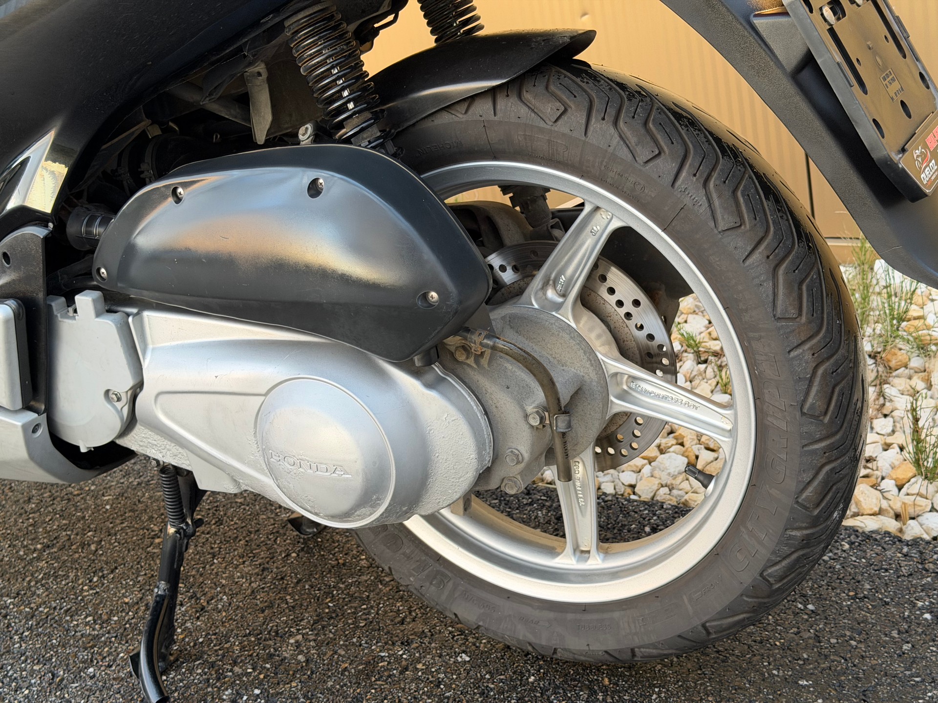 HONDA SH 125 i Discbrake-image-13