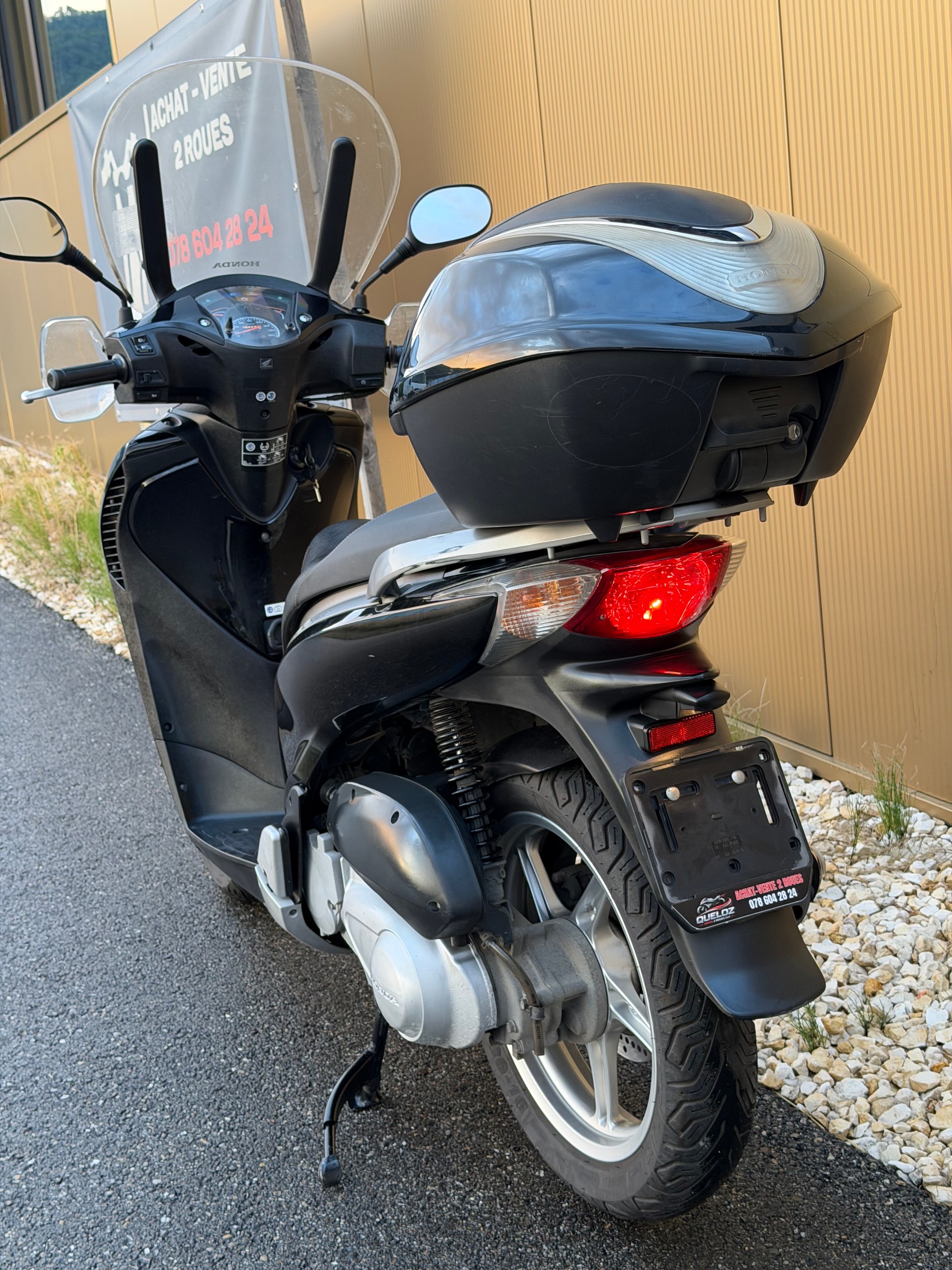 HONDA SH 125 i Discbrake-image-12