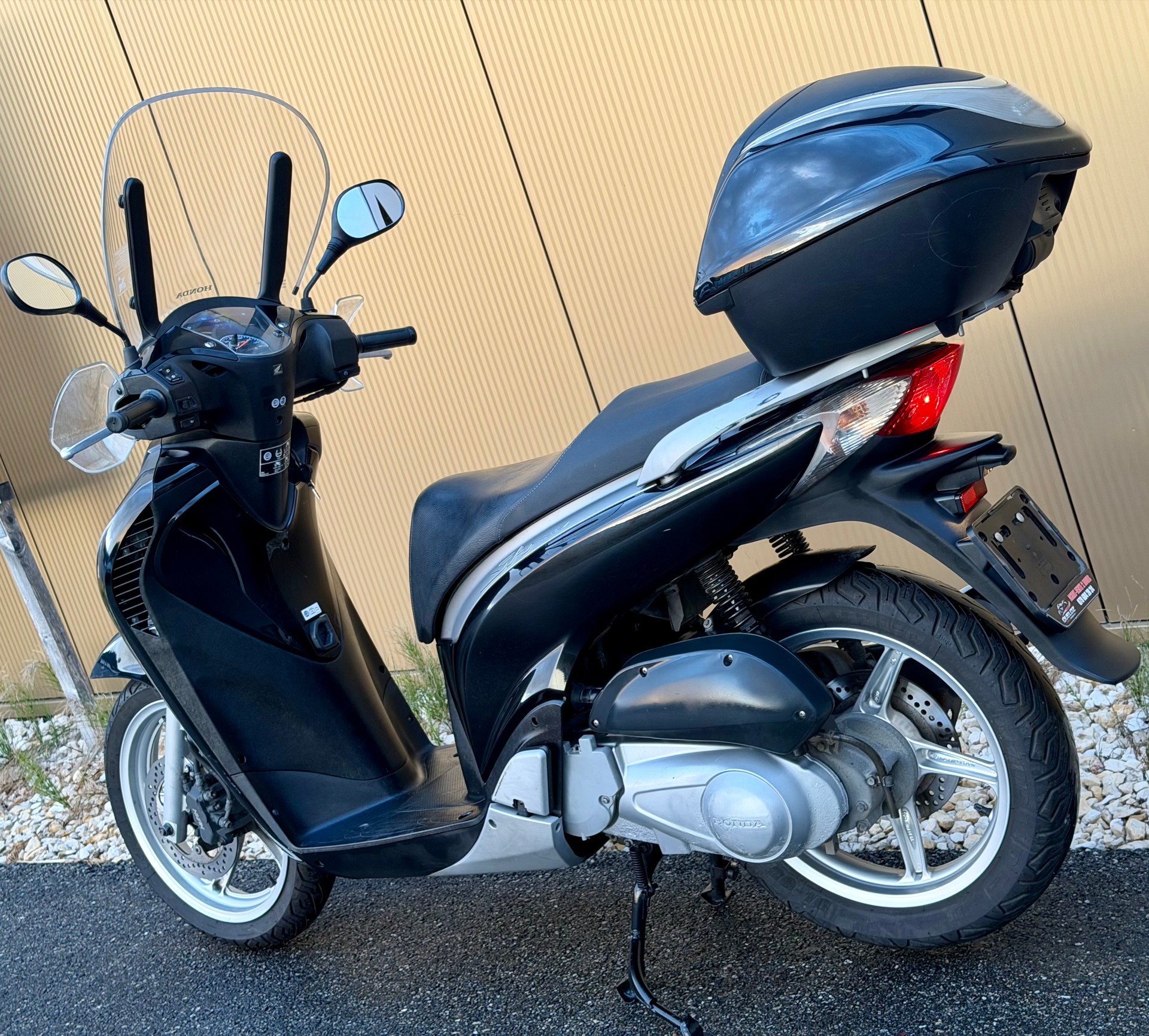 HONDA SH 125 i Discbrake-image-11