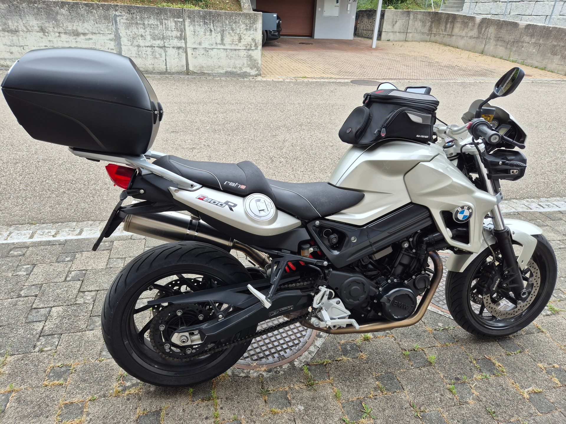 BMW F 800 R-image-0