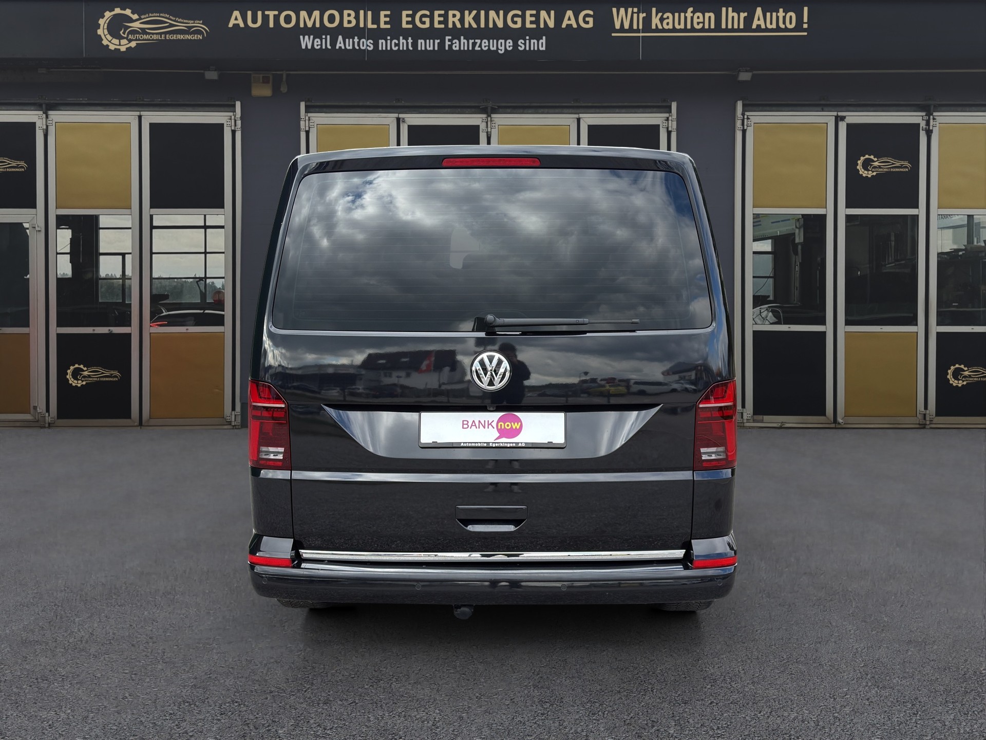 VW T6.1 Multivan 2.0 TDI 199 Highline DSG 4m-image-5
