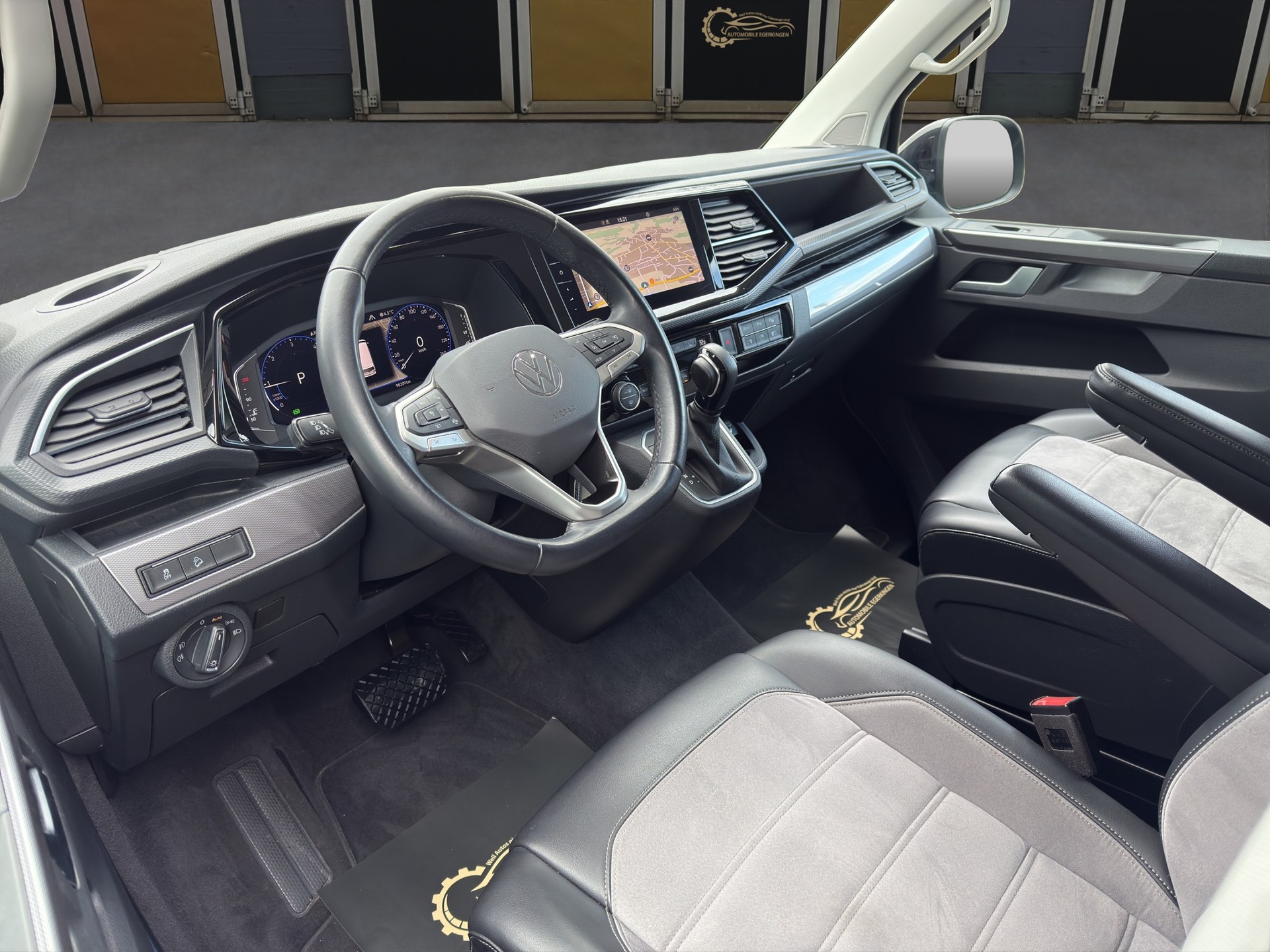 VW T6.1 Multivan 2.0 TDI 199 Highline DSG 4m-image-8