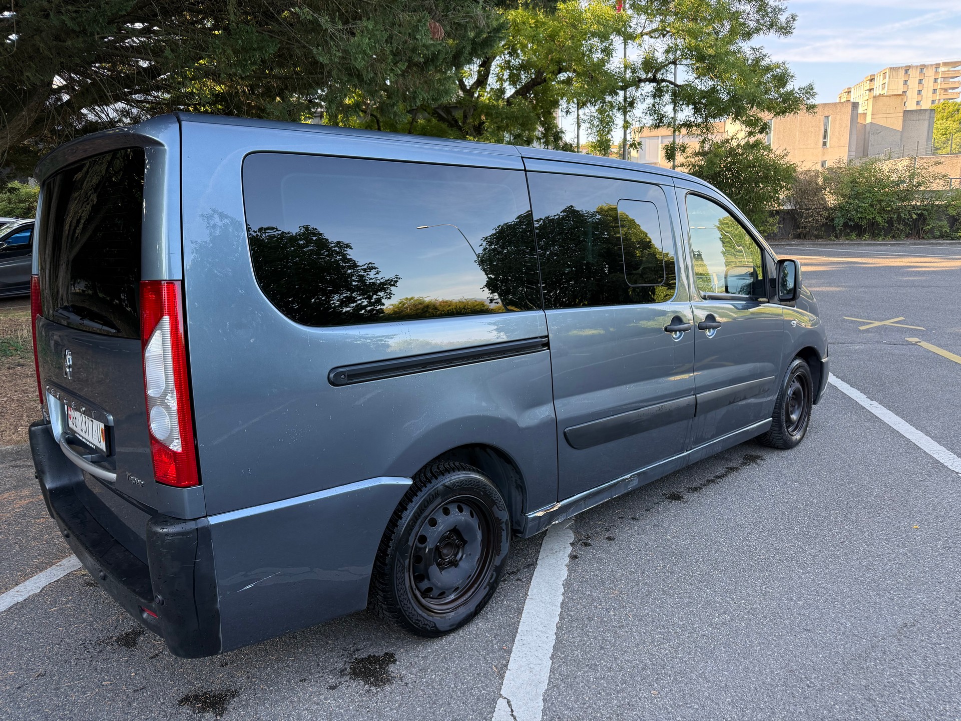 PEUGEOT Expert Tepee 2.0 HDi Confort L2-showroom-element-3