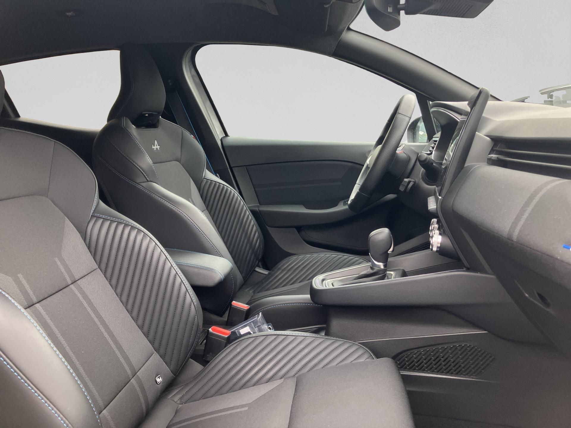 RENAULT Clio 1.6 E-Tech Esprit Alpine-image-16