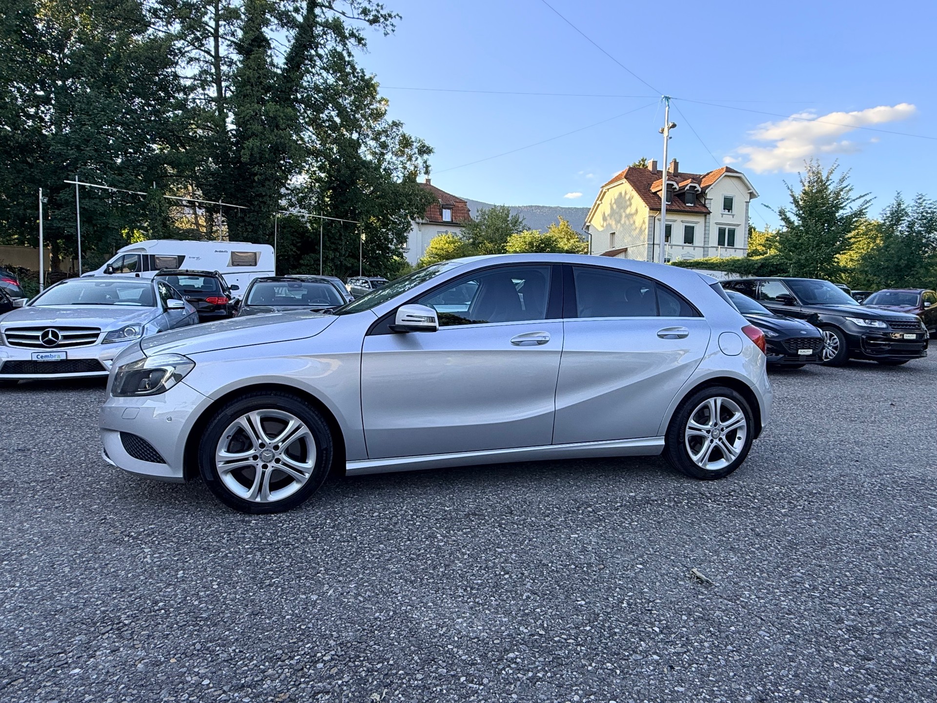 MERCEDES-BENZ A 250 Style 7G-DCT-showroom-element-3