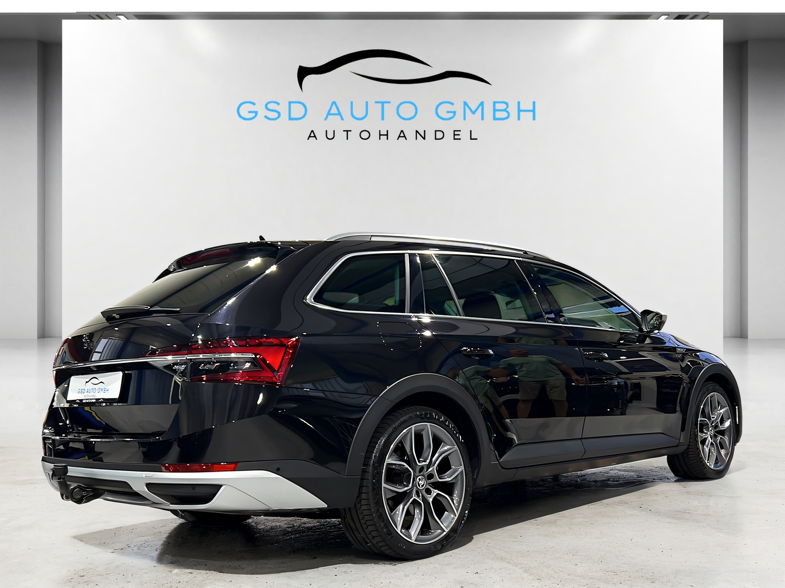 SKODA Superb 2.0 TDi Scout 4x4 DSG**AHK,Tempomat ACC,Lenkradheizung,Frisch ab MFK**-image-4