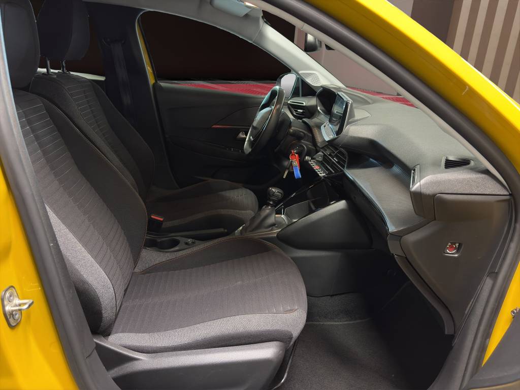PEUGEOT 208 1.2 PureTech Active-image-7