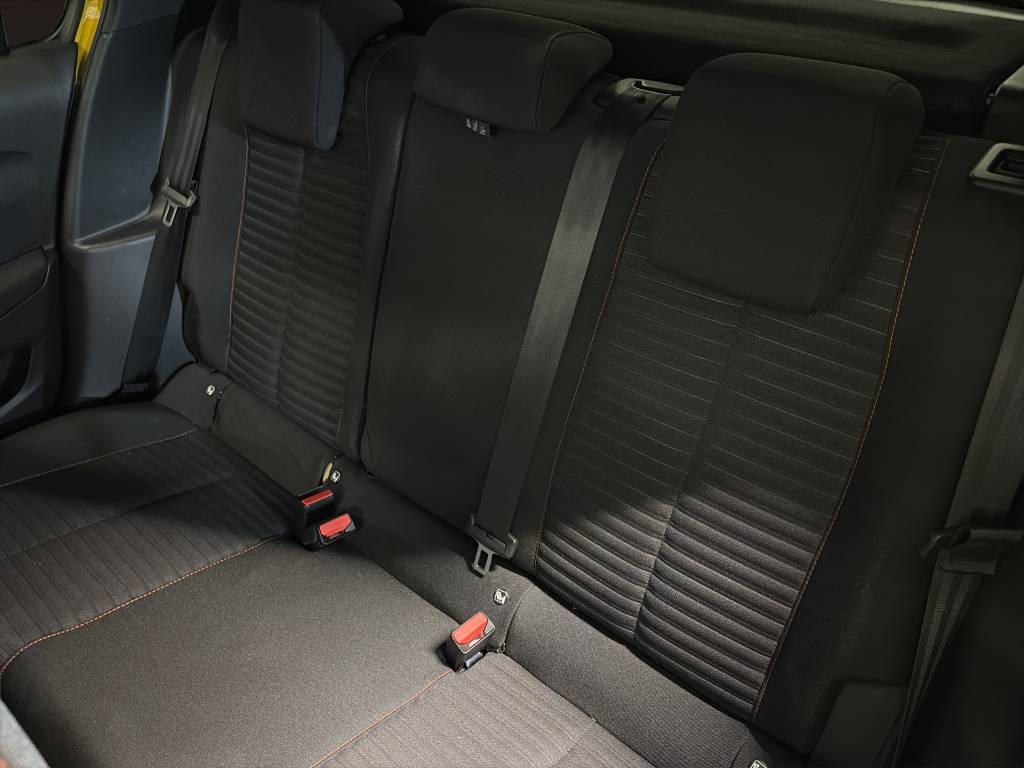 PEUGEOT 208 1.2 PureTech Active-image-8