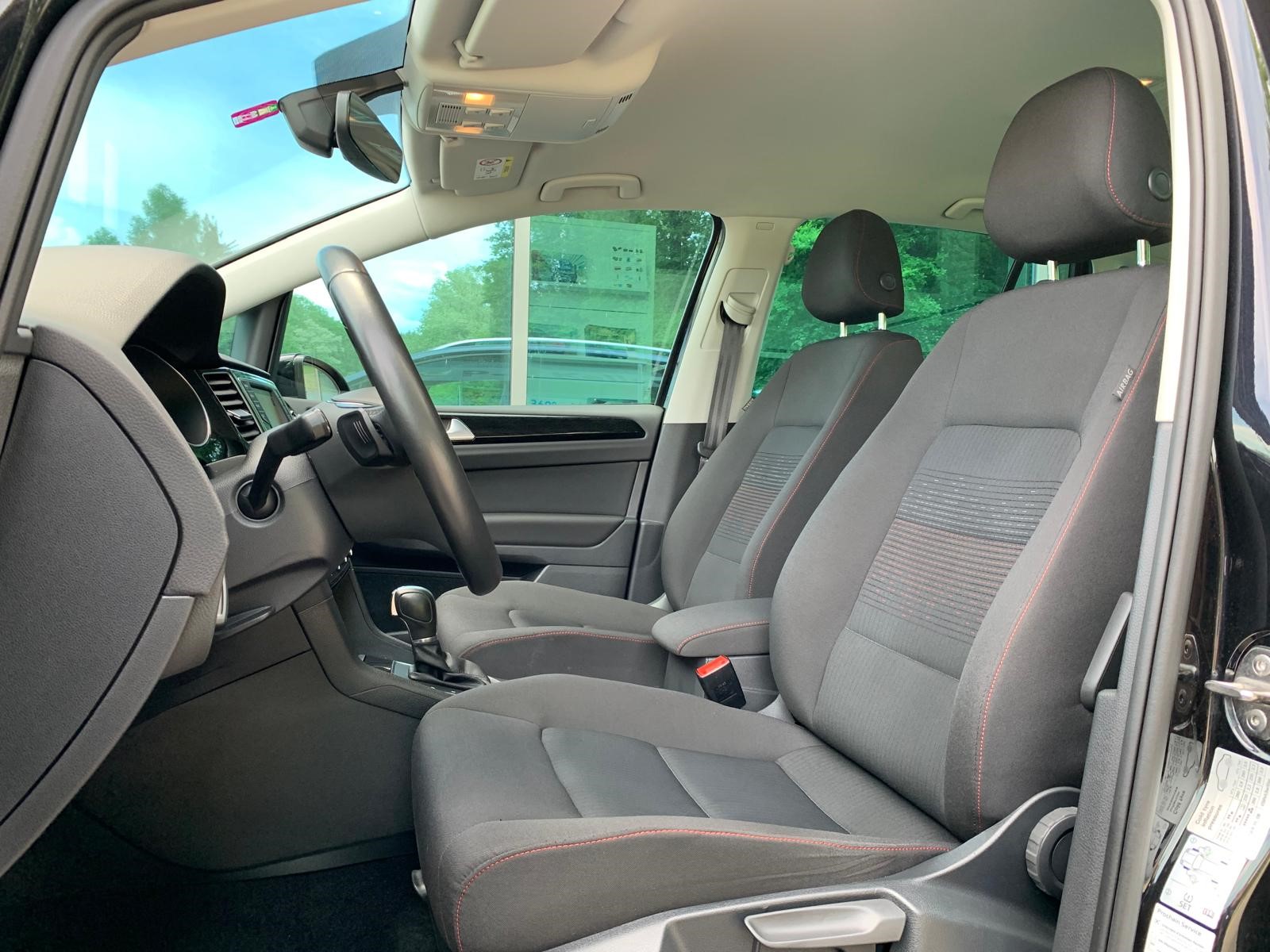 VW Golf Sportsvan 1.4 TSI Sound DSG-image-8