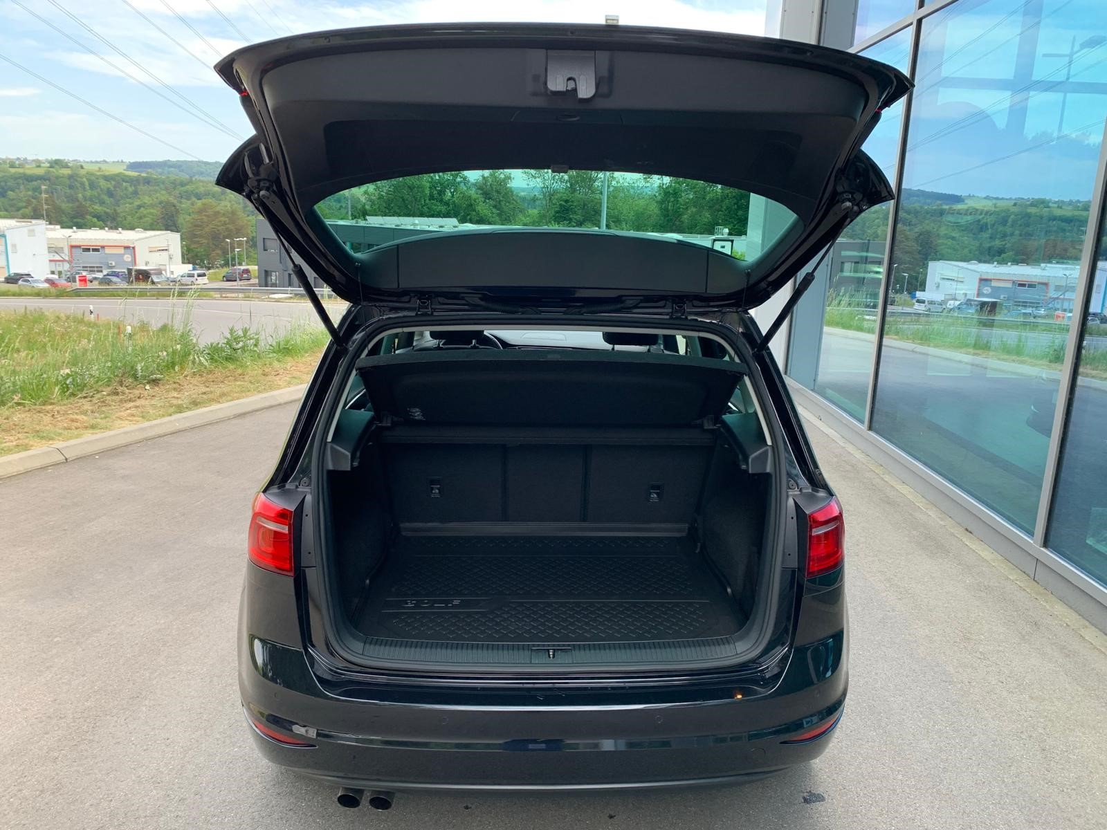 VW Golf Sportsvan 1.4 TSI Sound DSG-image-6