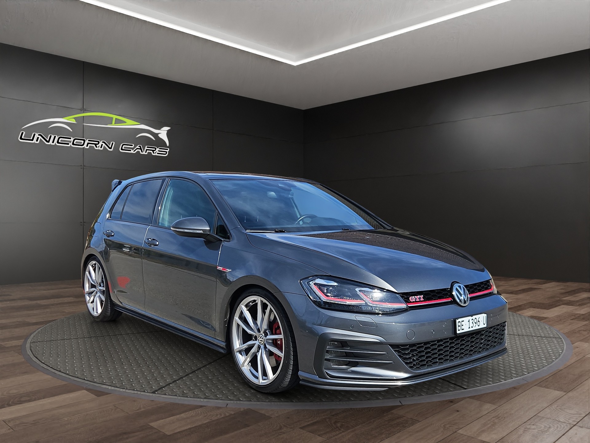 VW Golf 2.0 TSI GTI Performance DSG