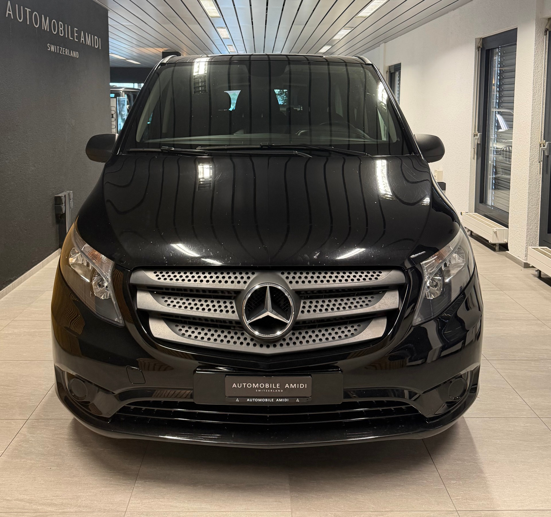 MERCEDES-BENZ Vito 116 CDI Lang Select Tourer 4Matic 9G-Tronic-showroom-element-1