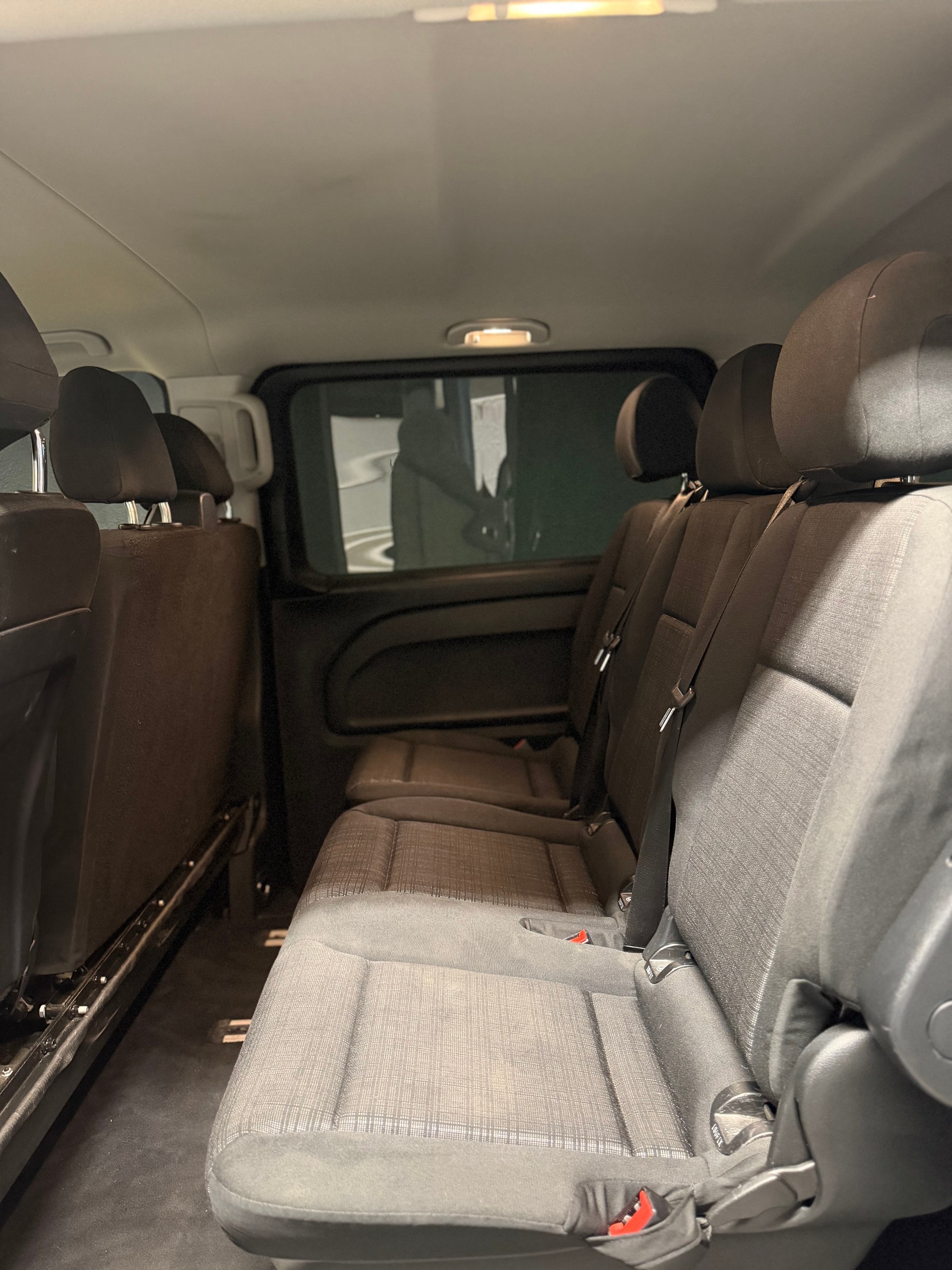 MERCEDES-BENZ Vito 116 CDI Lang Select Tourer 4Matic 9G-Tronic-image-9
