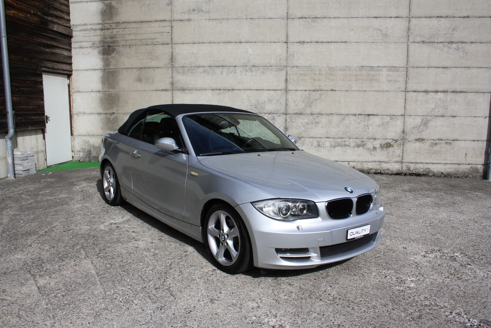 BMW 120i Cabrio