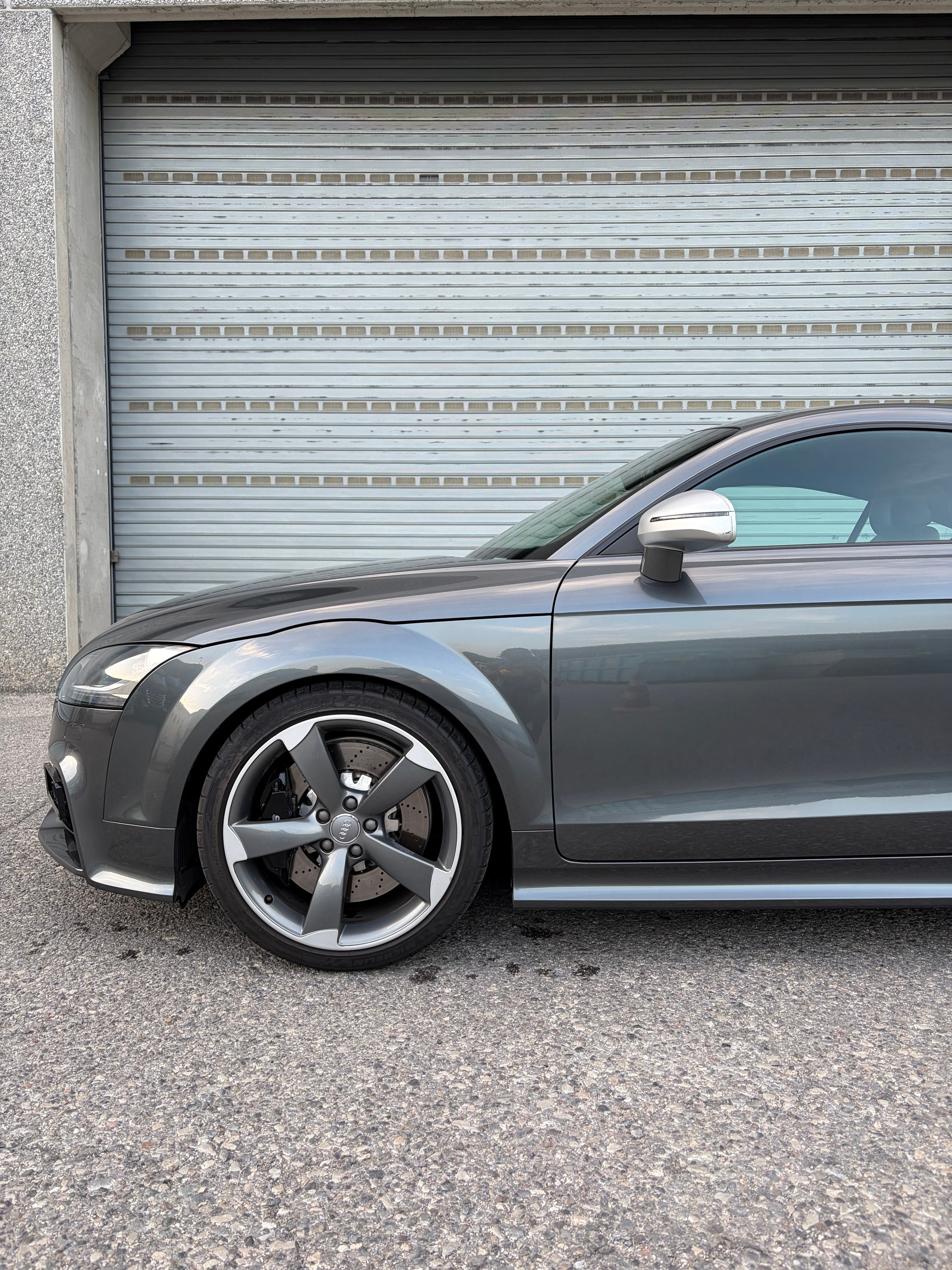 AUDI 2.5 TFSI quattro-image-2