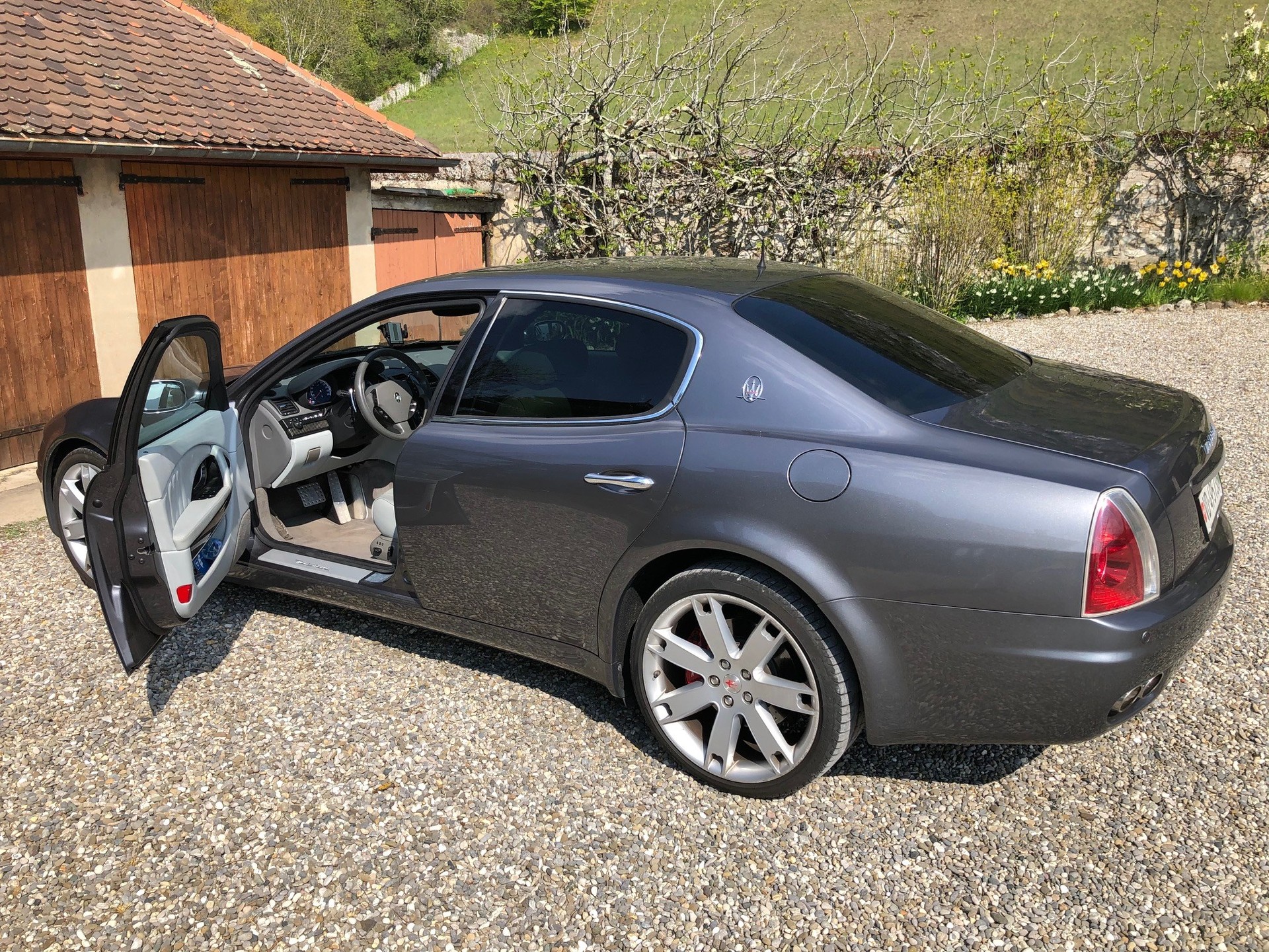 MASERATI Quattroporte 4.2 V8 Sport GT DuoSelect-image-1