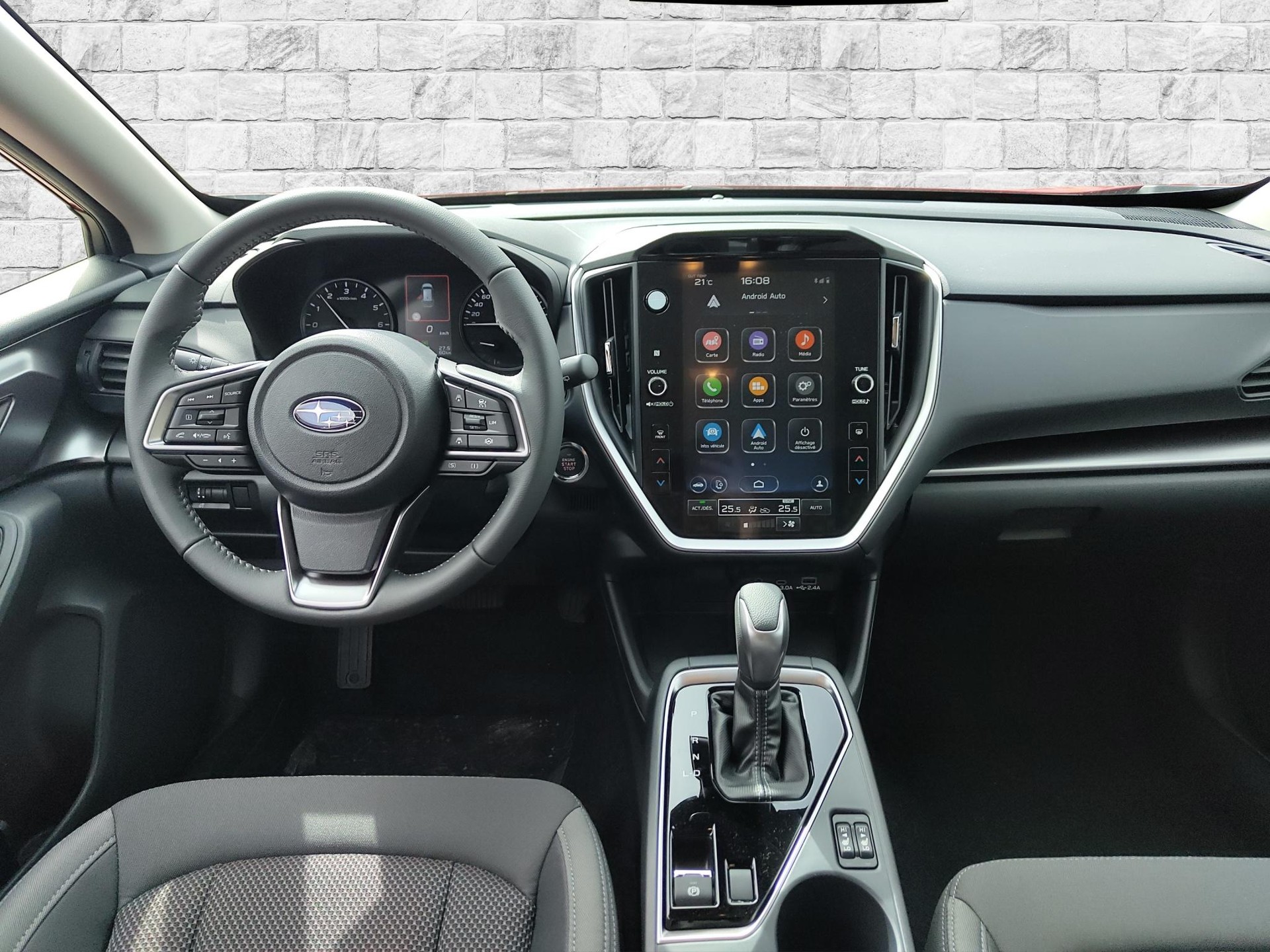 SUBARU Impreza 2.0i e-Boxer Swiss Plus-image-9