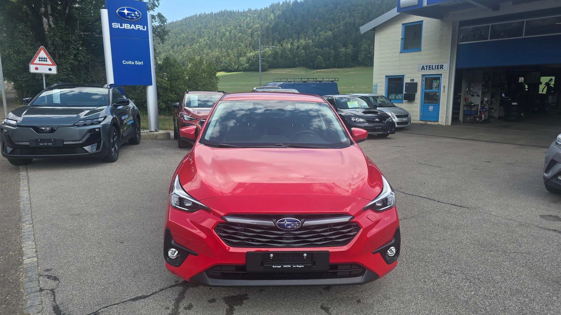 SUBARU Impreza 2.0i e-Boxer Swiss Plus-image-1