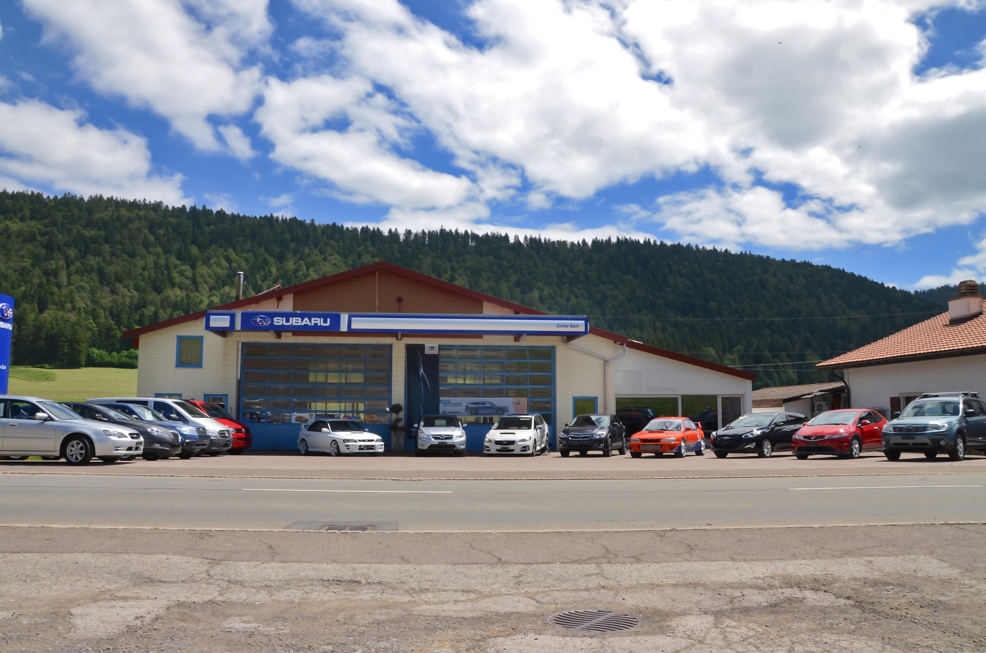 SUBARU Impreza 2.0i e-Boxer Swiss Plus-image-13