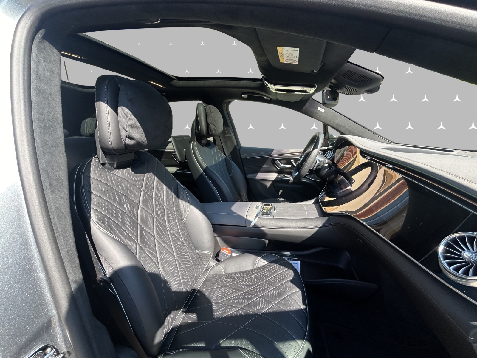 MERCEDES-BENZ EQS SUV 580 4Matic Executive Edition-image-11