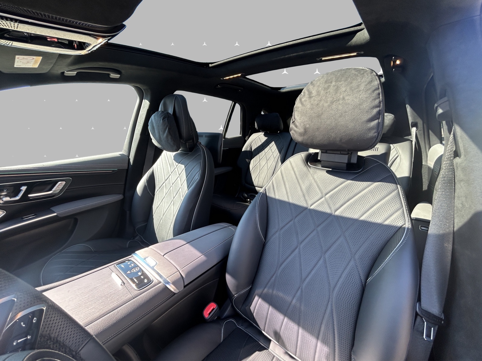 MERCEDES-BENZ EQS SUV 580 4Matic Executive Edition-image-9