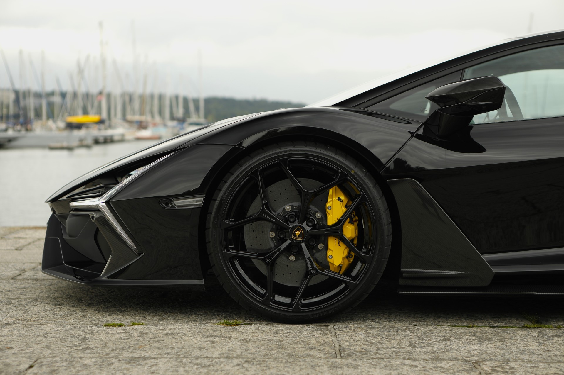 LAMBORGHINI REVUELTO Carbone Édition-image-1