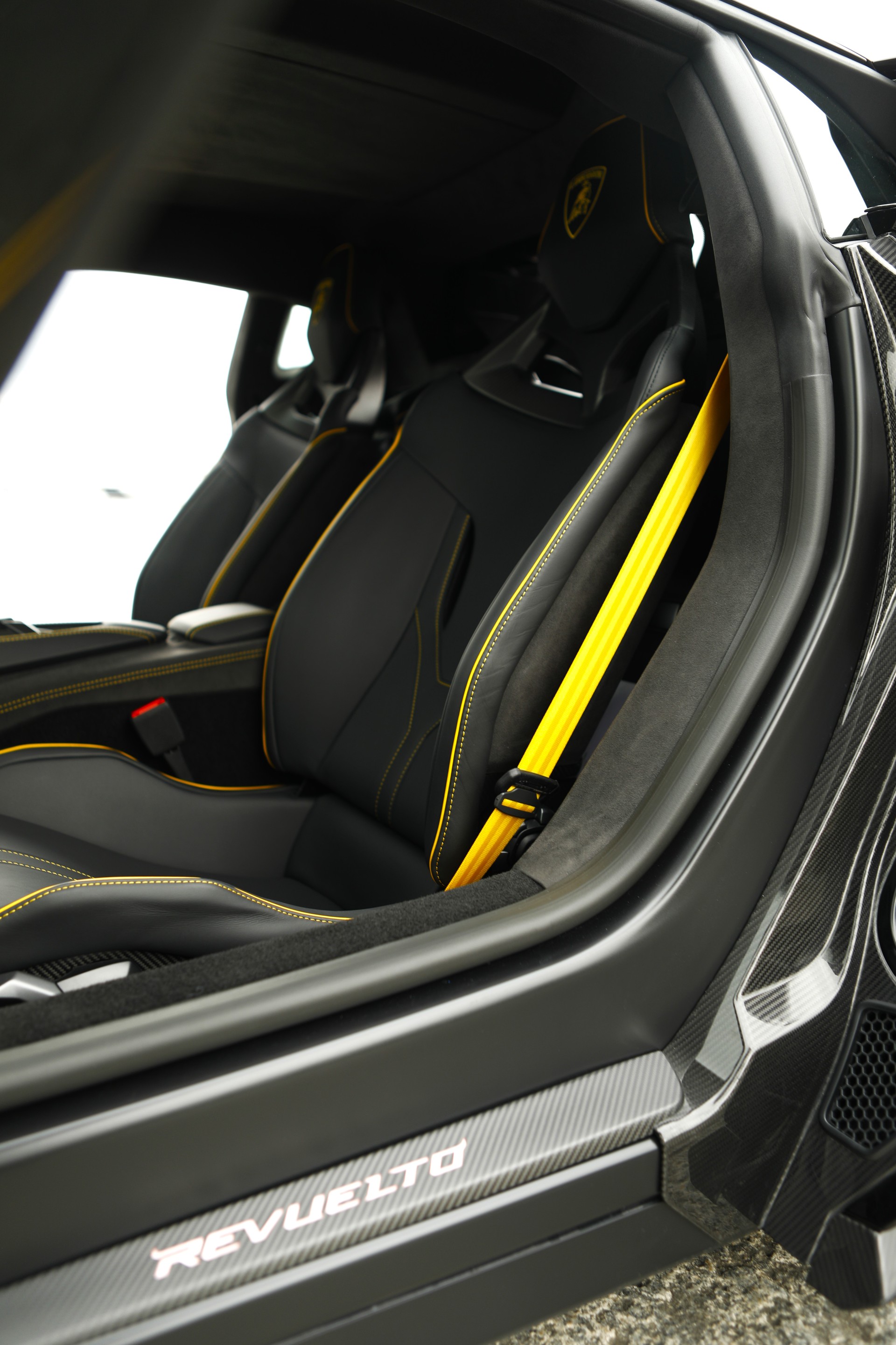 LAMBORGHINI REVUELTO Carbone Édition-image-14