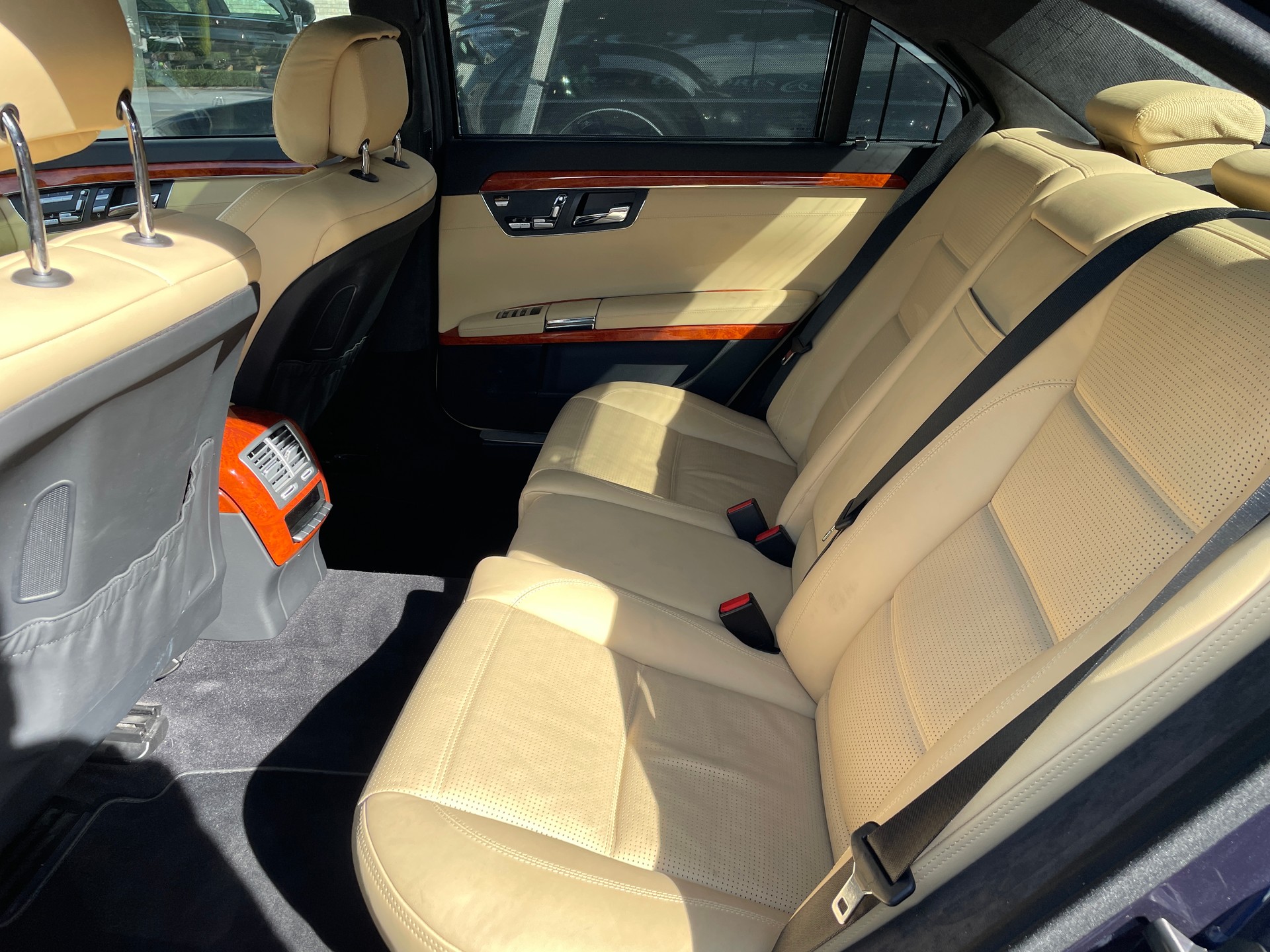 MERCEDES-BENZ S 65 AMG-image-7
