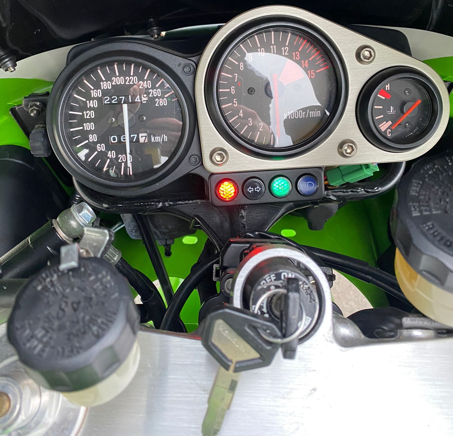 KAWASAKI Ninja ZX-7R-image-4