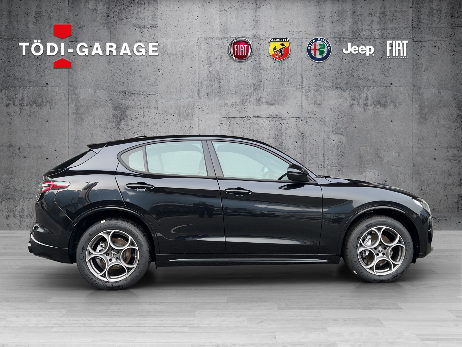 ALFA ROMEO Stelvio 2.0 Q4 280 Sprint Edition-image-6